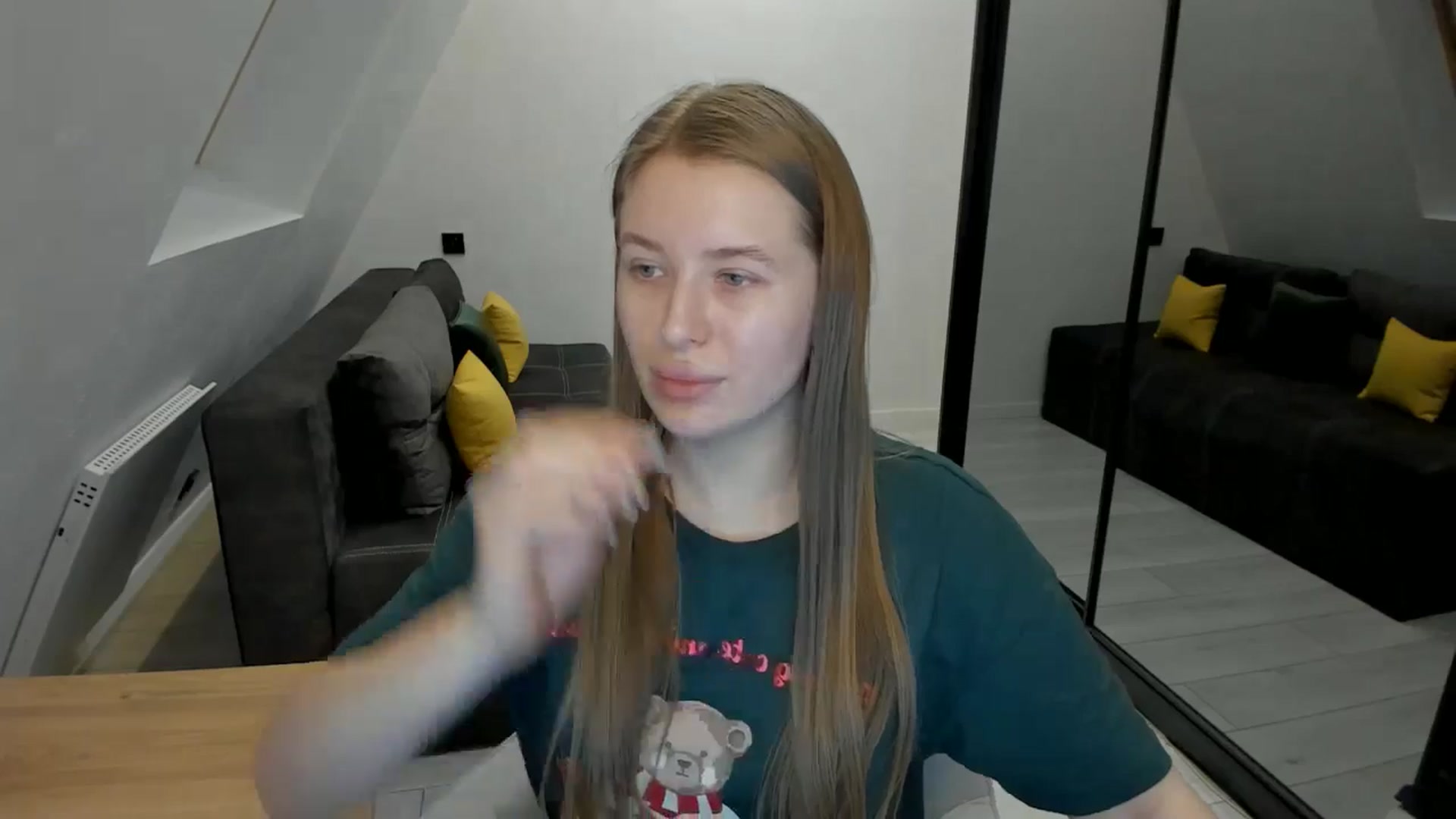 Gallery image thumbnail from TouchMeNow's myfreecams stream on, 12/25/2025, 22:28 image 9 of 20