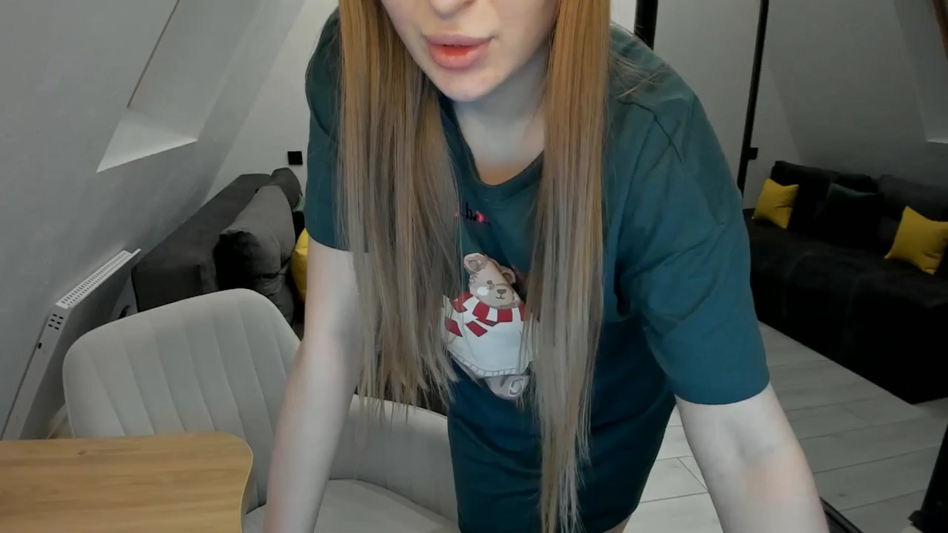 Gallery image thumbnail from TouchMeNow's myfreecams stream on, 12/25/2025, 22:28 image 5 of 20