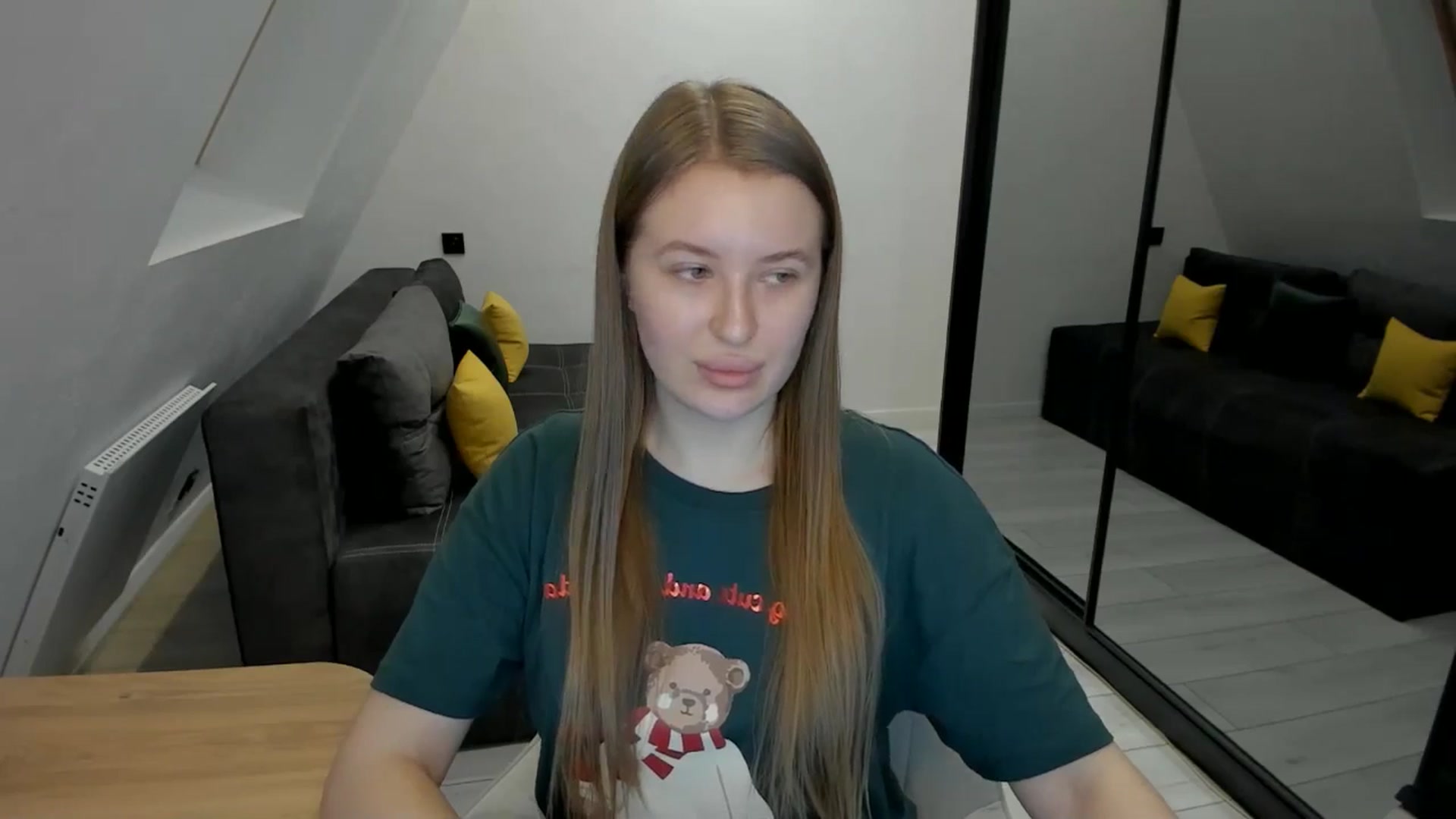 Gallery image thumbnail from TouchMeNow's myfreecams stream on, 12/25/2025, 23:15 image 3 of 20