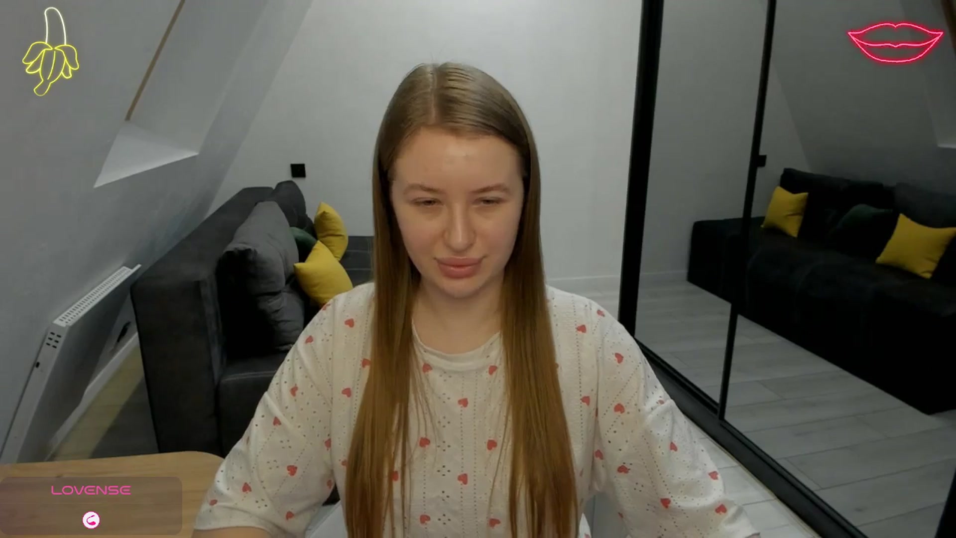 Gallery image thumbnail from TouchMeNow's myfreecams stream on, 12/27/2025, 18:32 image 7 of 20