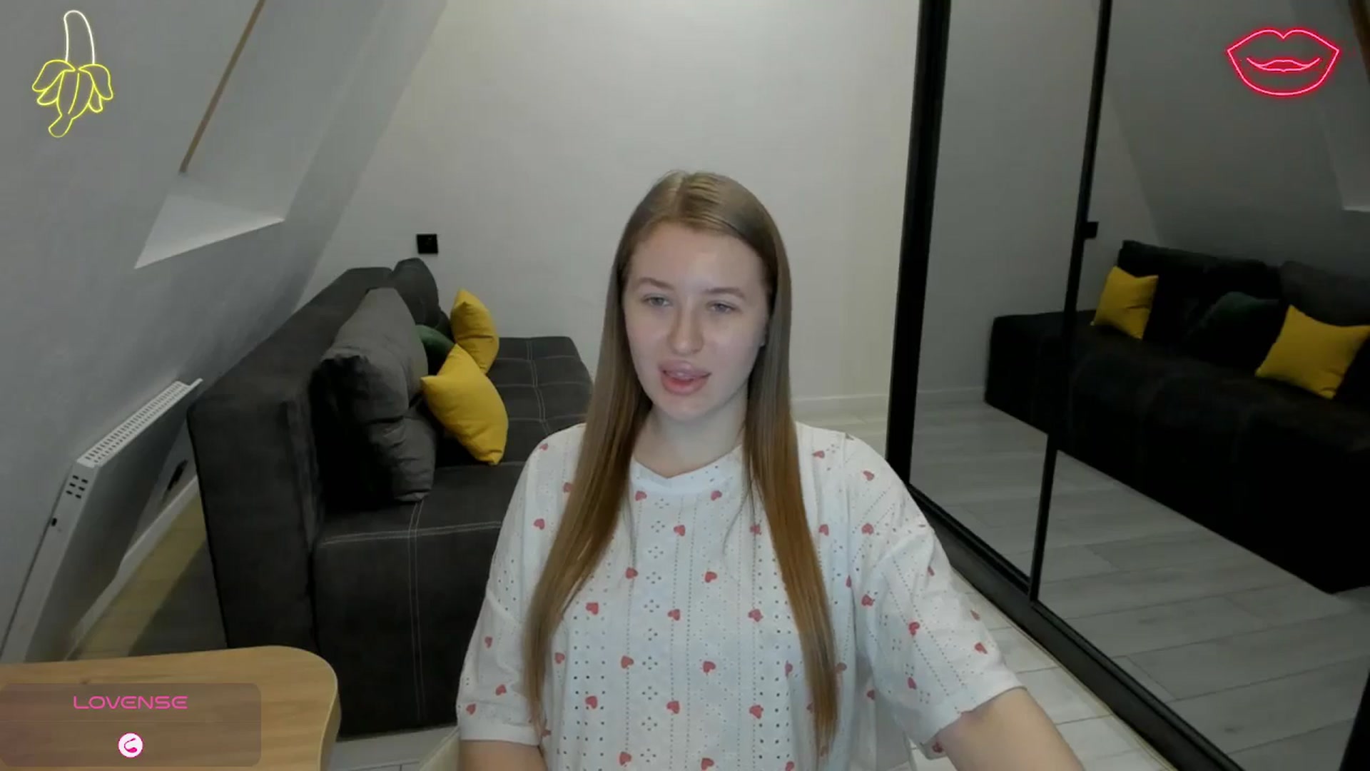 Gallery image thumbnail from TouchMeNow's myfreecams stream on, 12/27/2025, 18:32 image 15 of 20