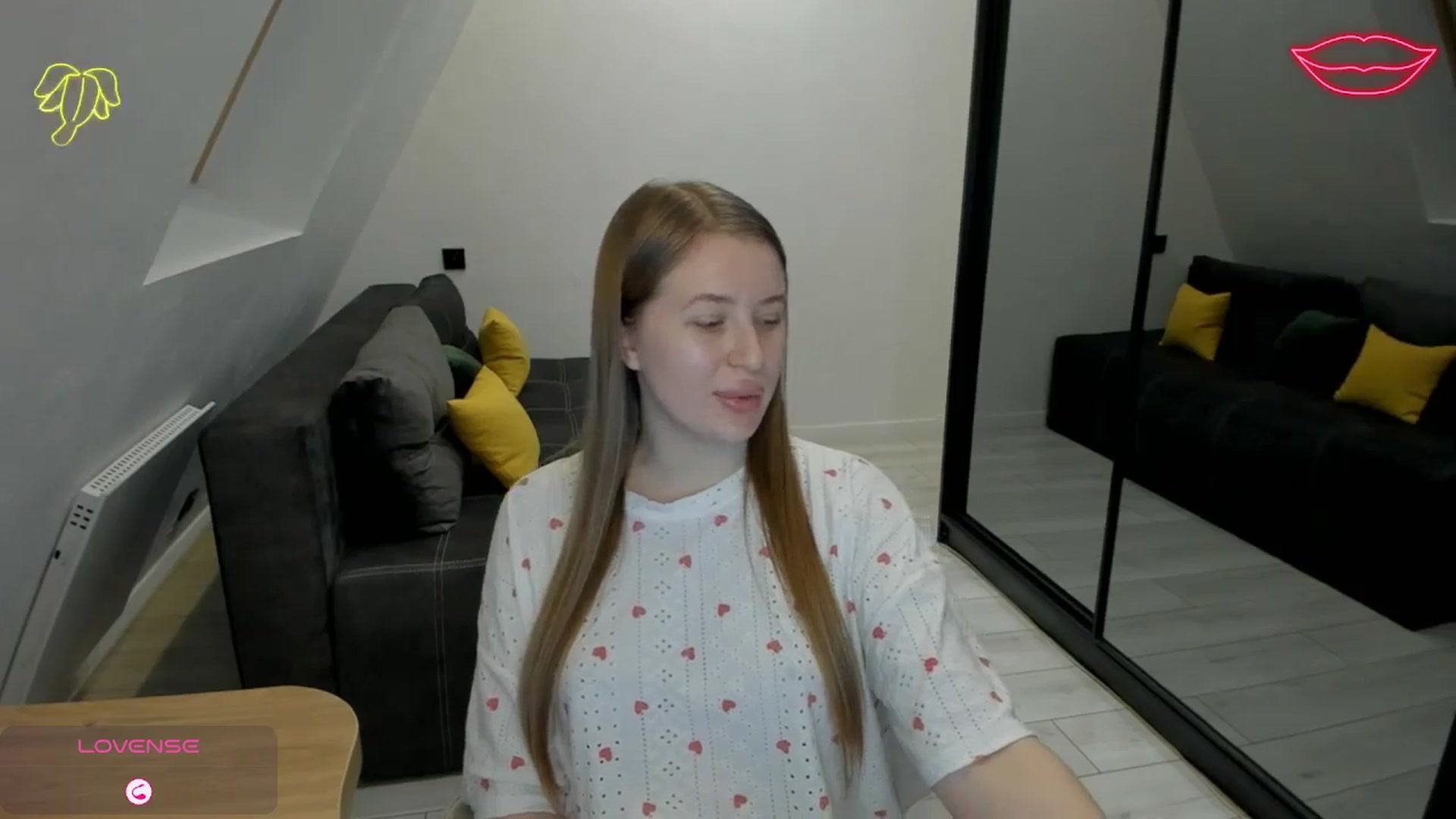 Gallery image thumbnail from TouchMeNow's myfreecams stream on, 12/27/2025, 18:32 image 13 of 20