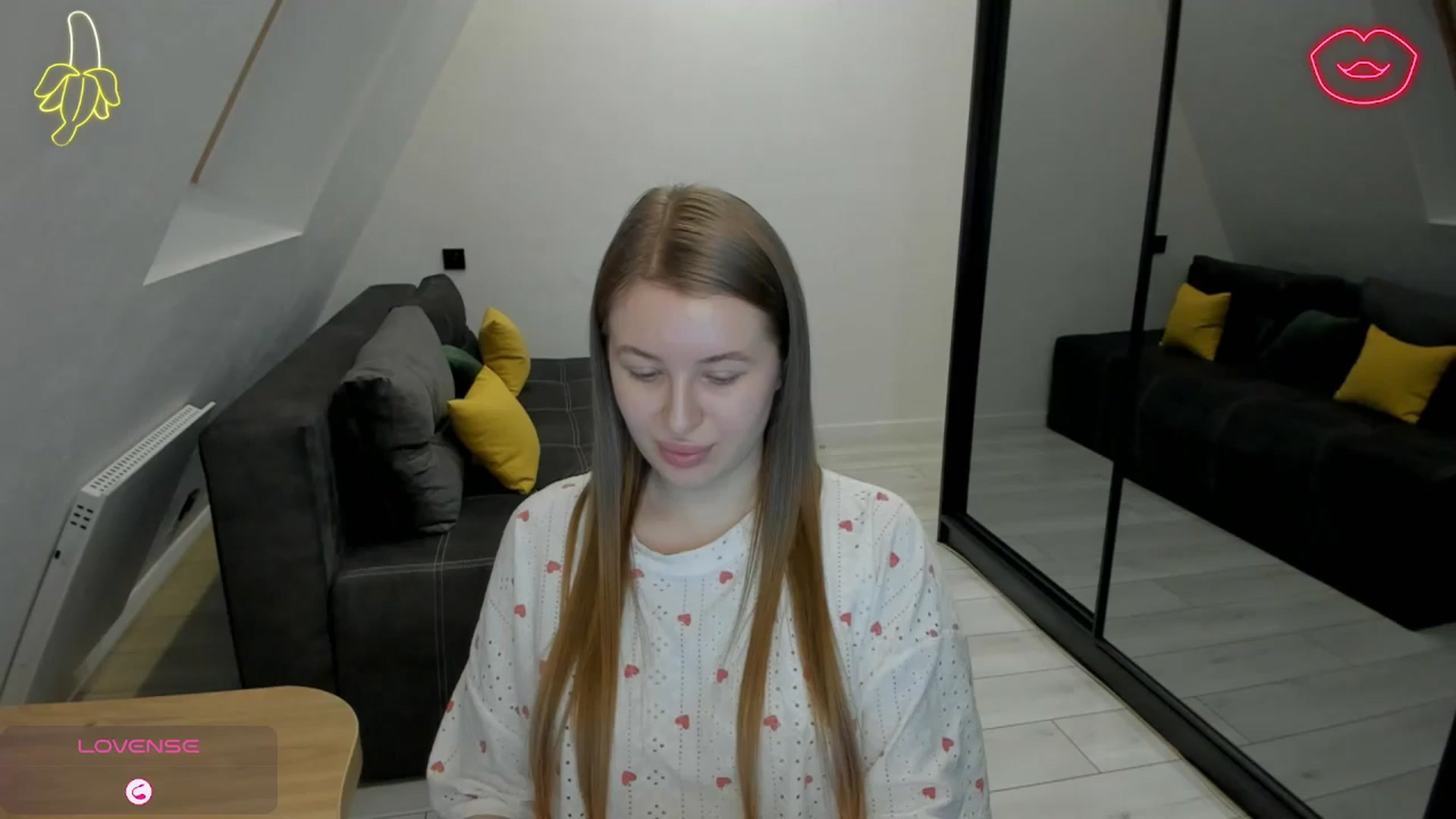 Gallery image thumbnail from TouchMeNow's myfreecams stream on, 12/27/2025, 18:32 image 18 of 20