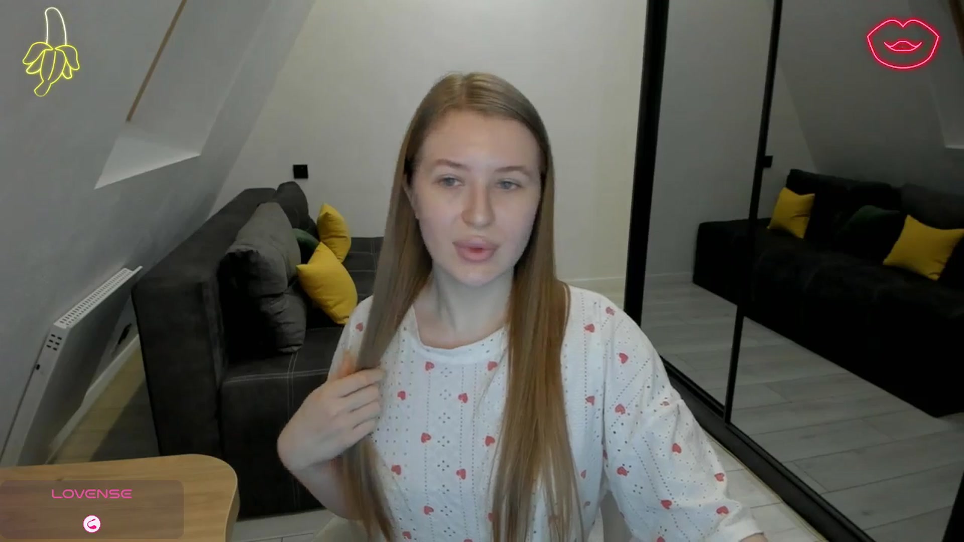 Gallery image thumbnail from TouchMeNow's myfreecams stream on, 12/27/2025, 18:32 image 11 of 20