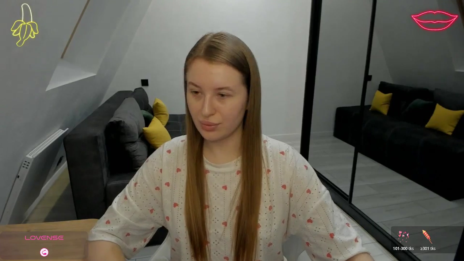 Gallery image thumbnail from TouchMeNow's myfreecams stream on, 12/27/2025, 18:32 image 2 of 20