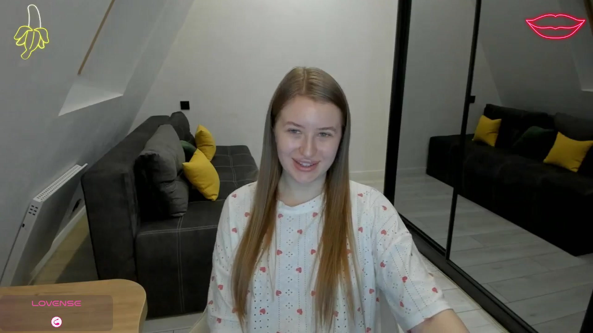 Gallery image thumbnail from TouchMeNow's myfreecams stream on, 12/27/2025, 18:32 image 12 of 20