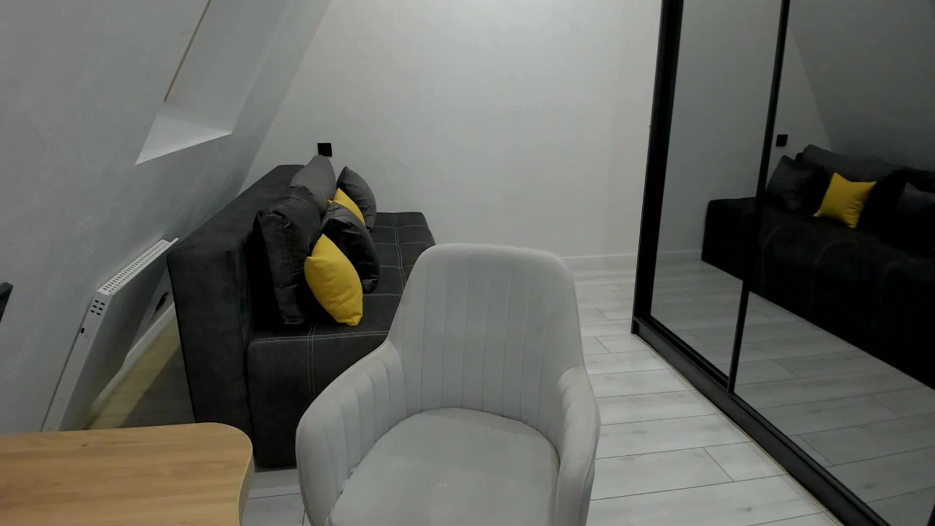 Gallery image thumbnail from TouchMeNow's myfreecams stream on, 01/11/2026, 20:09 image 2 of 20