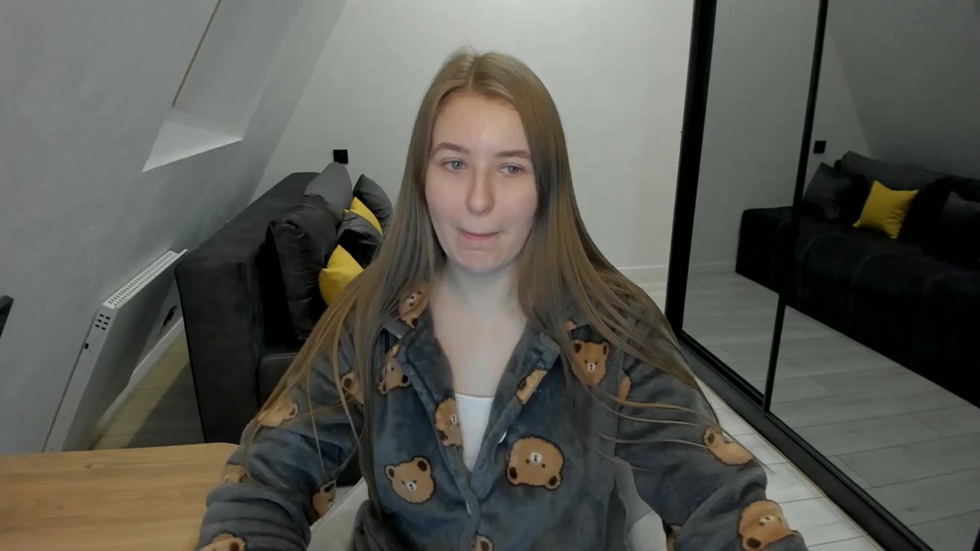Gallery image thumbnail from TouchMeNow's myfreecams stream on, 01/11/2026, 20:09 image 7 of 20