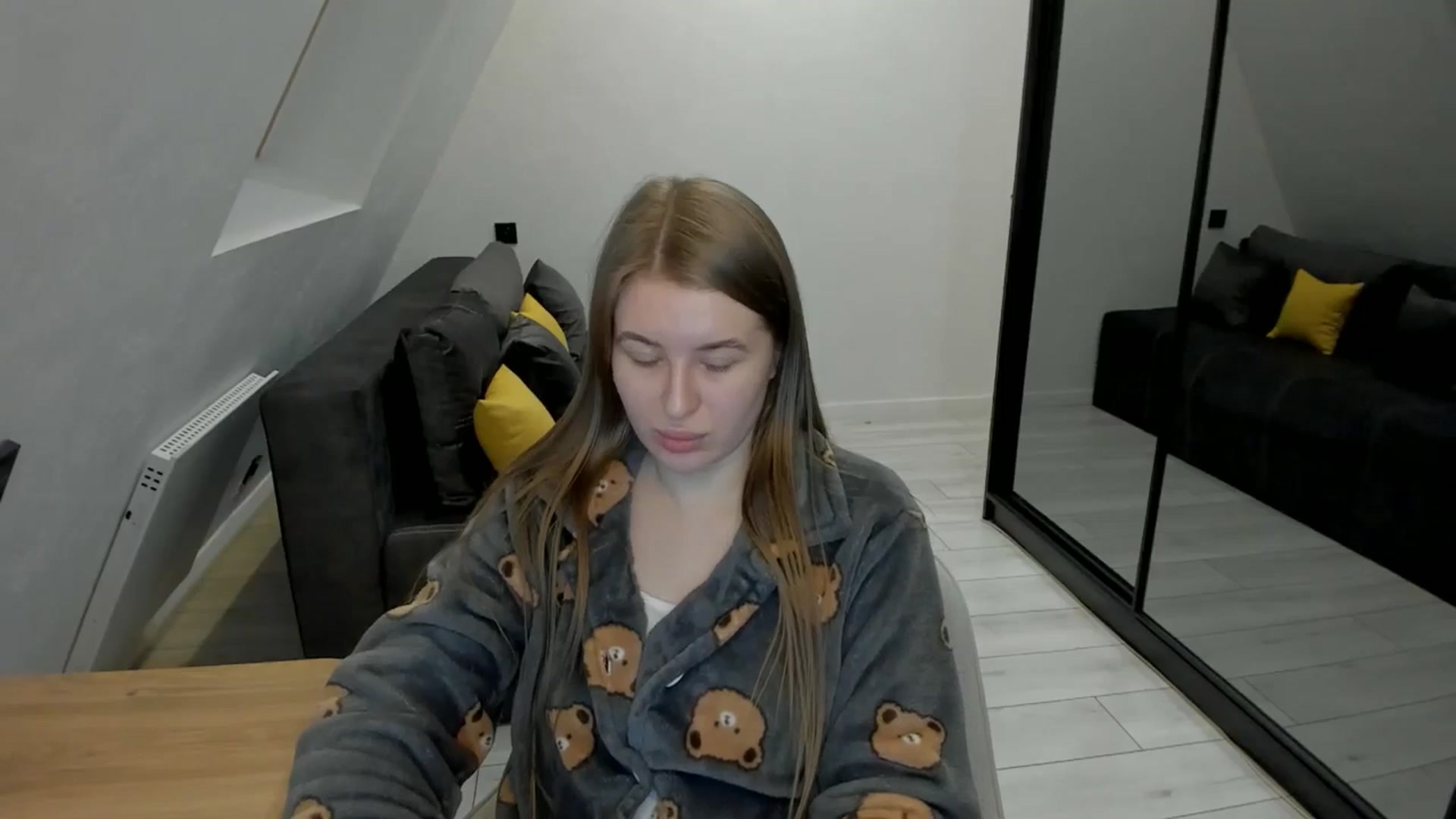 Gallery image thumbnail from TouchMeNow's myfreecams stream on, 01/11/2026, 20:09 image 12 of 20