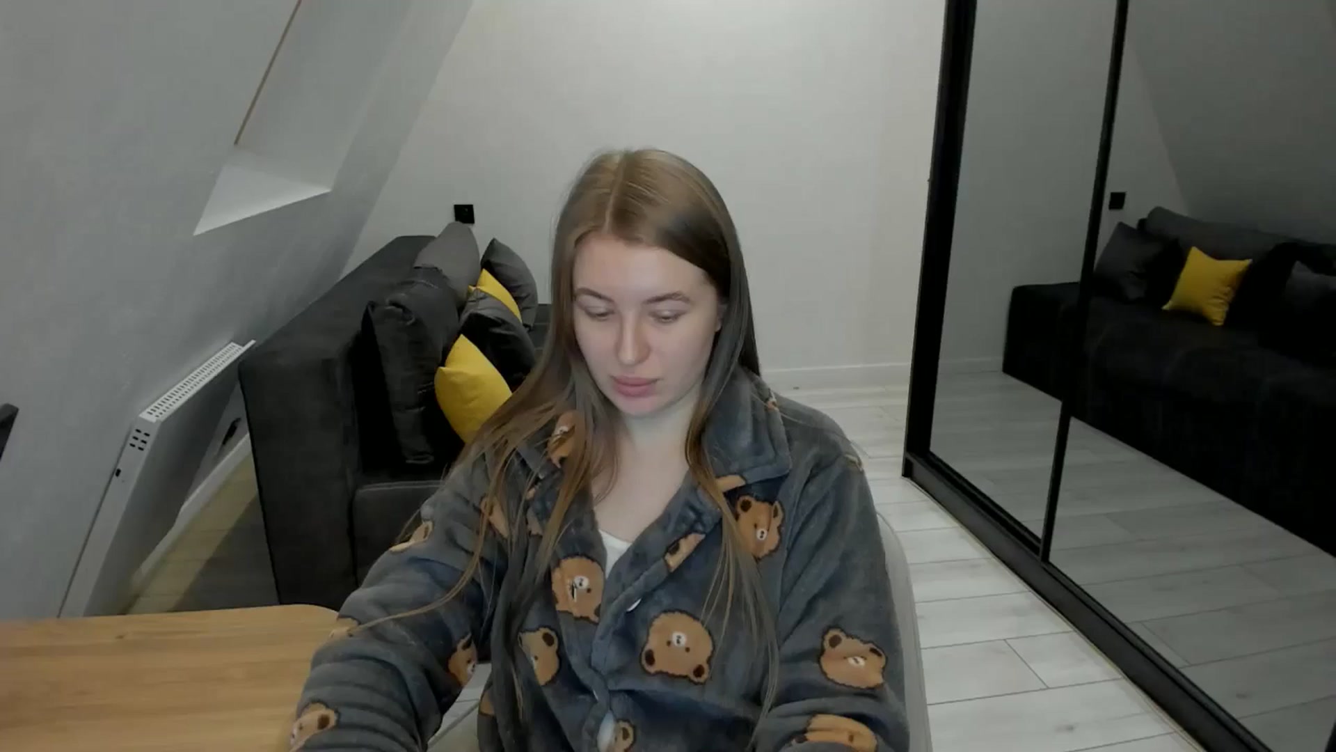 Gallery image thumbnail from TouchMeNow's myfreecams stream on, 01/11/2026, 20:09 image 9 of 20