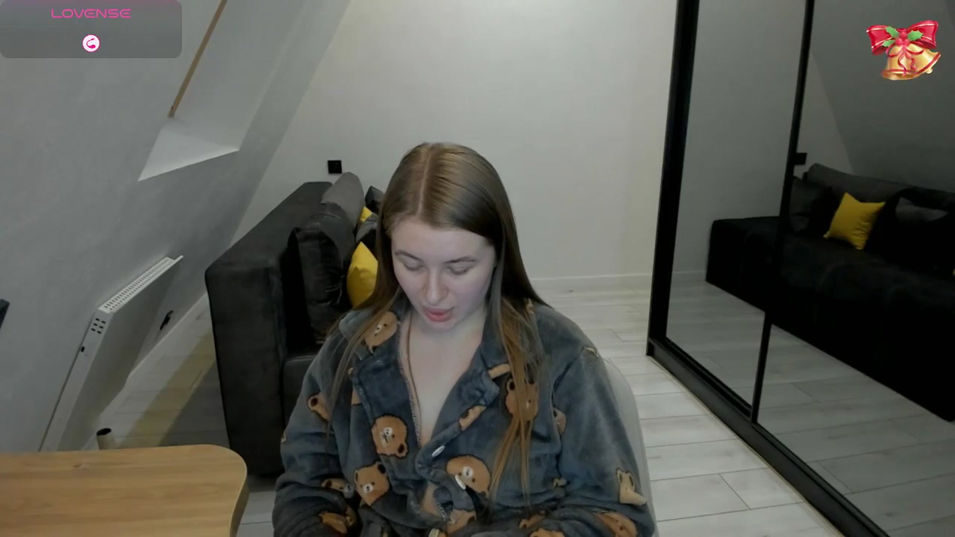 Gallery image thumbnail from TouchMeNow's myfreecams stream on, 01/15/2026, 12:37 image 15 of 20