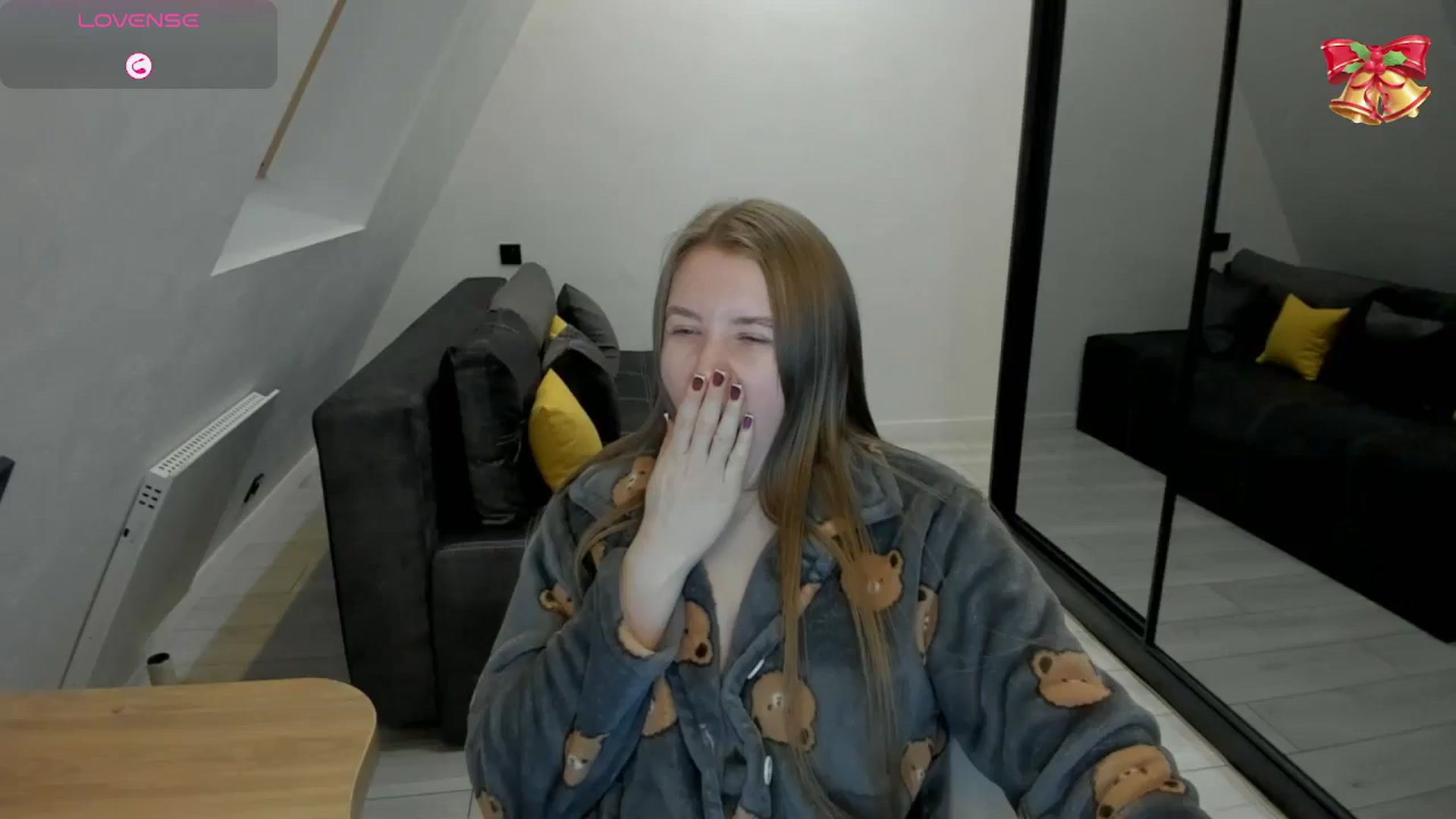 Gallery image thumbnail from TouchMeNow's myfreecams stream on, 01/15/2026, 12:37 image 1 of 20
