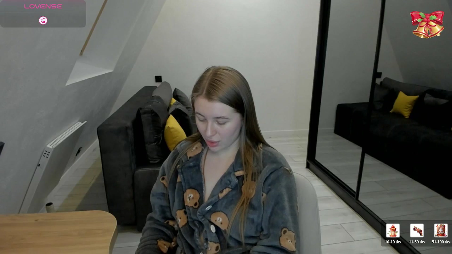 Gallery image thumbnail from TouchMeNow's myfreecams stream on, 01/15/2026, 12:37 image 14 of 20