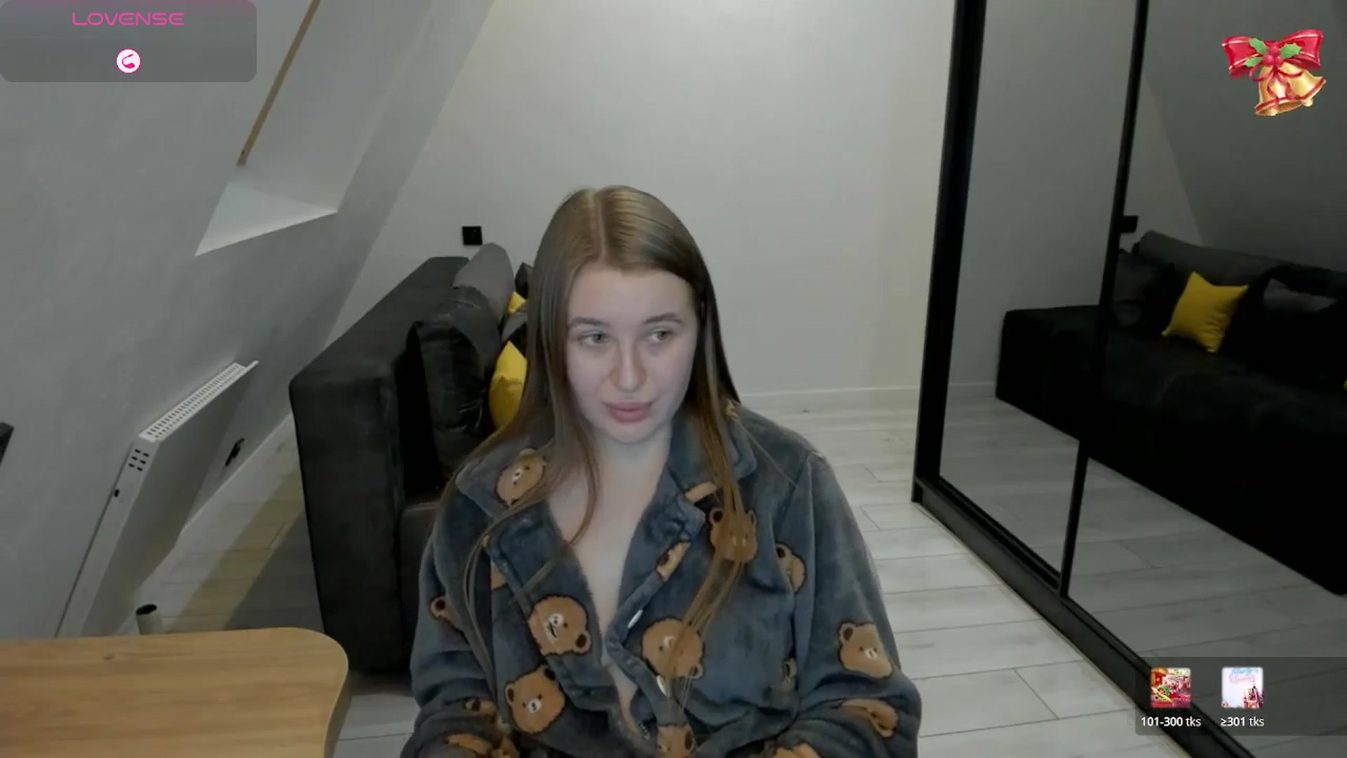 Gallery image thumbnail from TouchMeNow's myfreecams stream on, 01/15/2026, 12:37 image 6 of 20