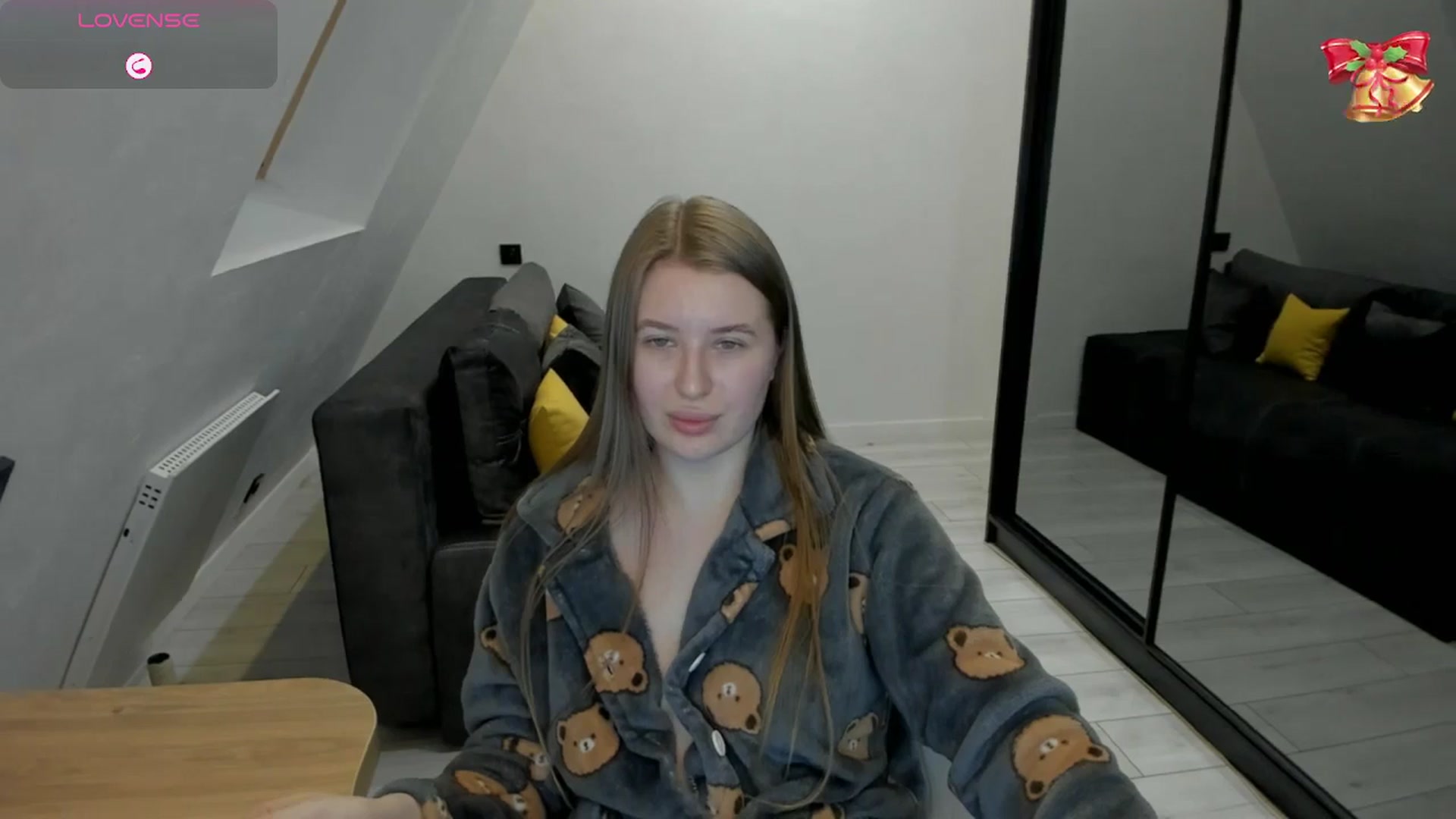 Gallery image thumbnail from TouchMeNow's myfreecams stream on, 01/15/2026, 12:37 image 12 of 20