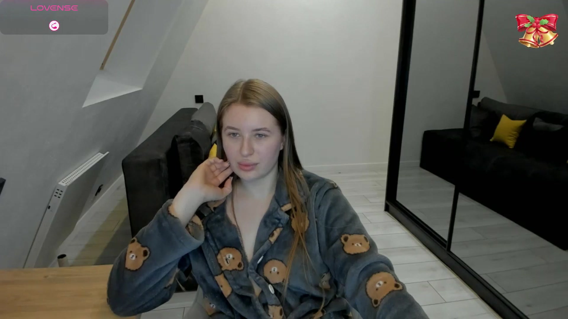 Gallery image thumbnail from TouchMeNow's myfreecams stream on, 01/15/2026, 12:37 image 13 of 20