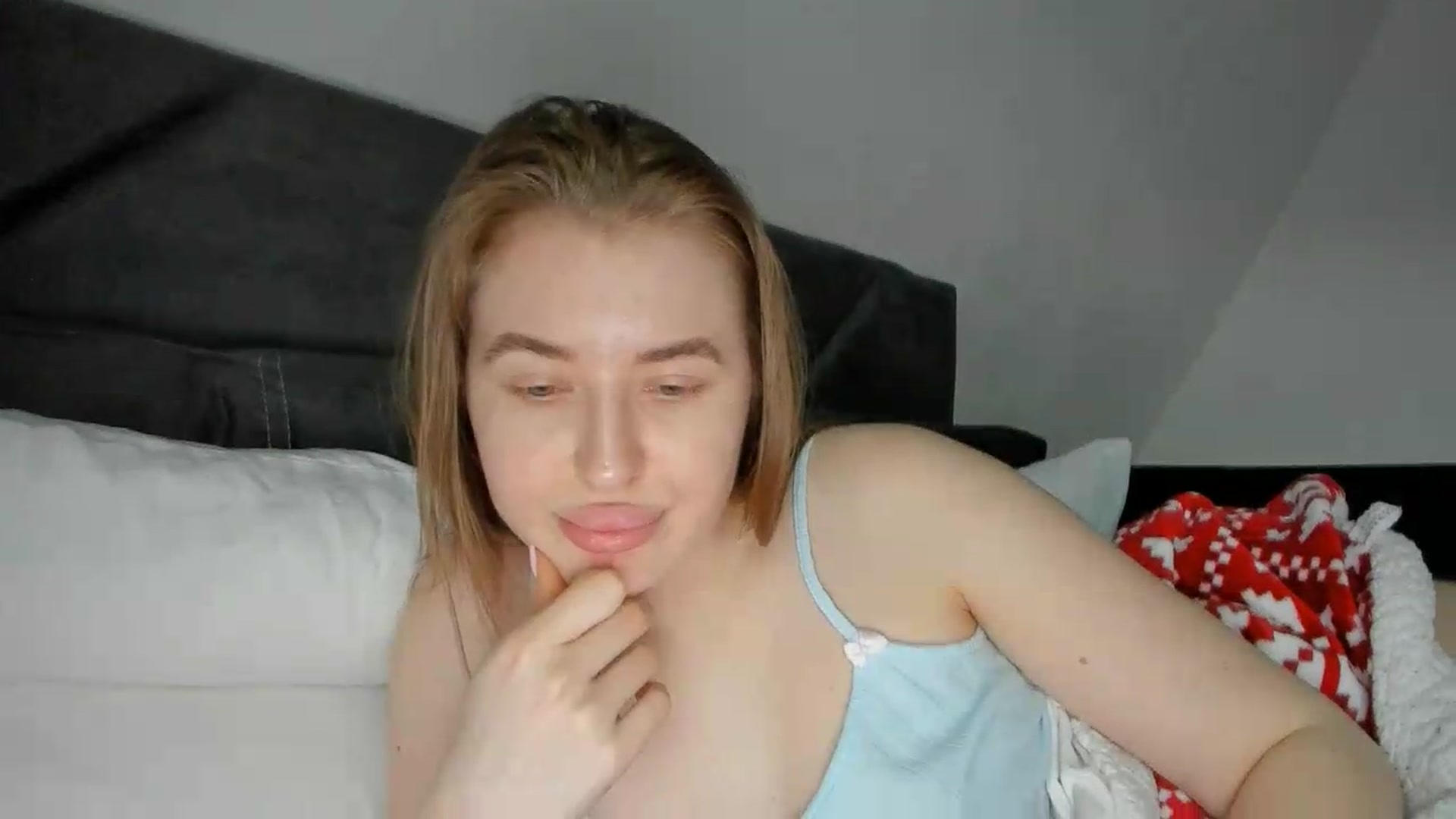 Gallery image thumbnail from TouchMeNow's myfreecams stream on, 05/11/2026, 17:08 image 13 of 20