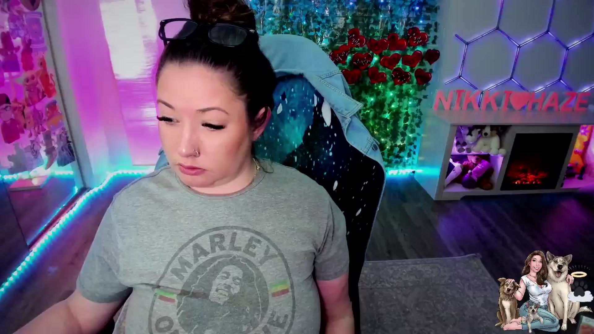 Gallery image thumbnail from Toxic_Haze's myfreecams stream on, 03/26/2024, 08:59 image 18 of 20