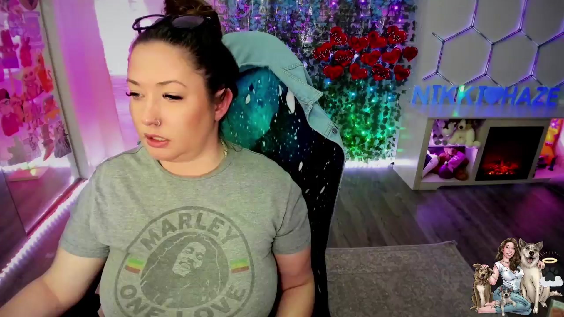 Gallery image thumbnail from Toxic_Haze's myfreecams stream on, 03/26/2024, 08:59 image 16 of 20