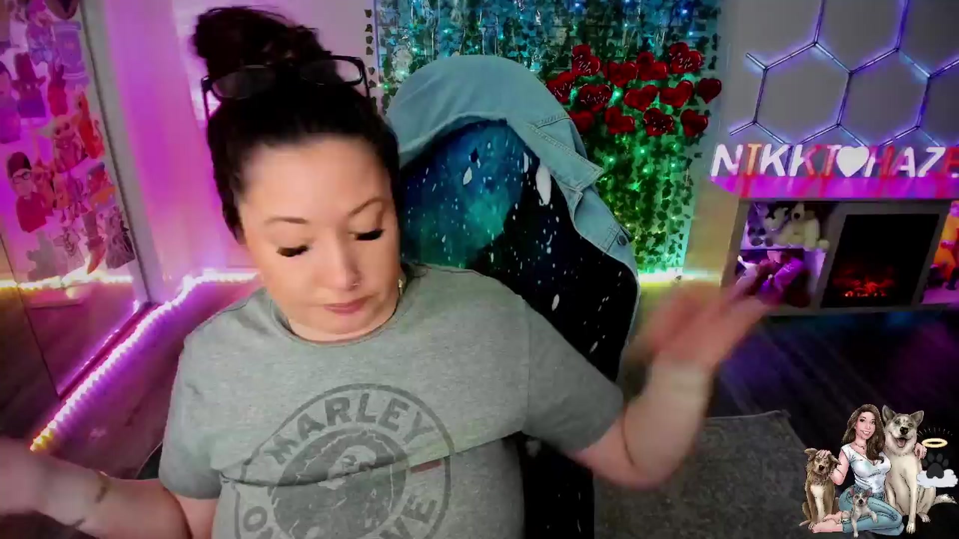 Gallery image thumbnail from Toxic_Haze's myfreecams stream on, 03/26/2024, 11:04 image 5 of 20