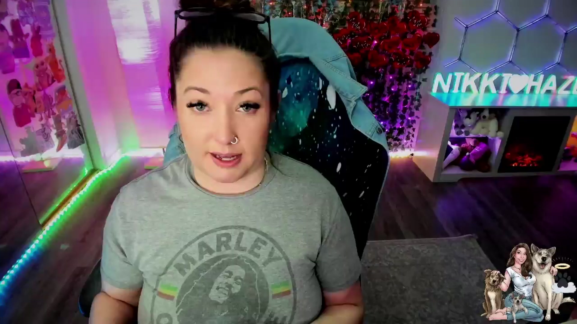 Gallery image thumbnail from Toxic_Haze's myfreecams stream on, 03/26/2024, 11:04 image 11 of 20