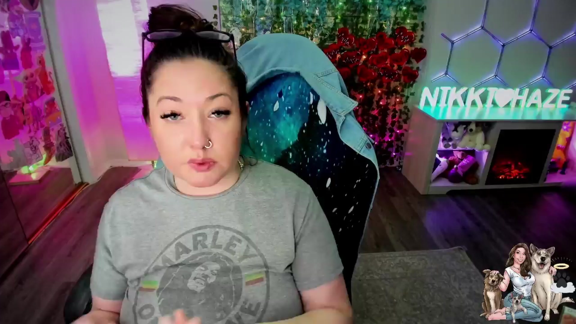 Gallery image thumbnail from Toxic_Haze's myfreecams stream on, 03/26/2024, 11:04 image 1 of 20