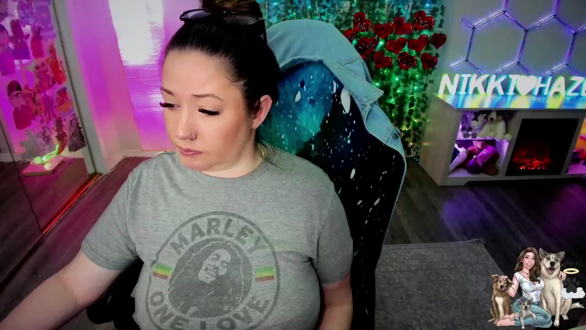 Gallery image thumbnail from Toxic_Haze's myfreecams stream on, 03/26/2024, 11:04 image 17 of 20