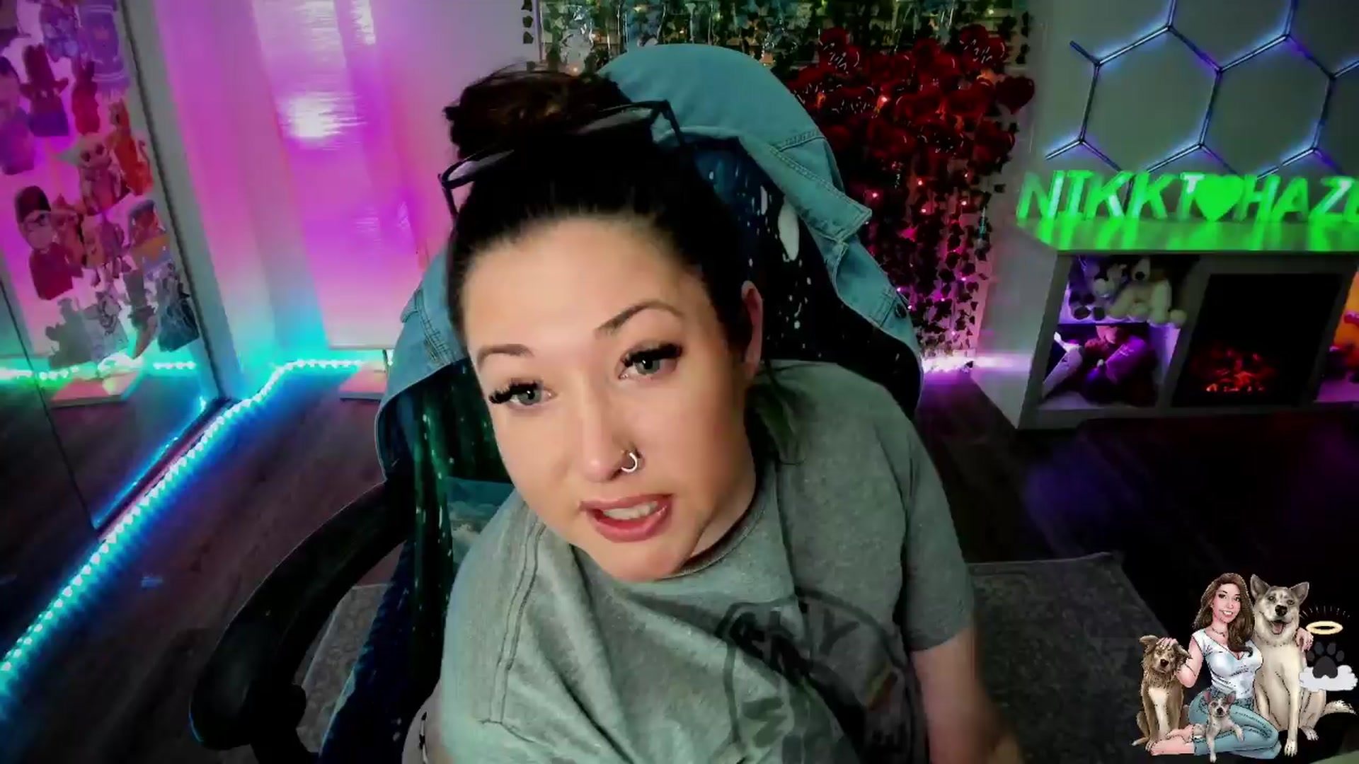 Gallery image thumbnail from Toxic_Haze's myfreecams stream on, 03/26/2024, 11:04 image 13 of 20