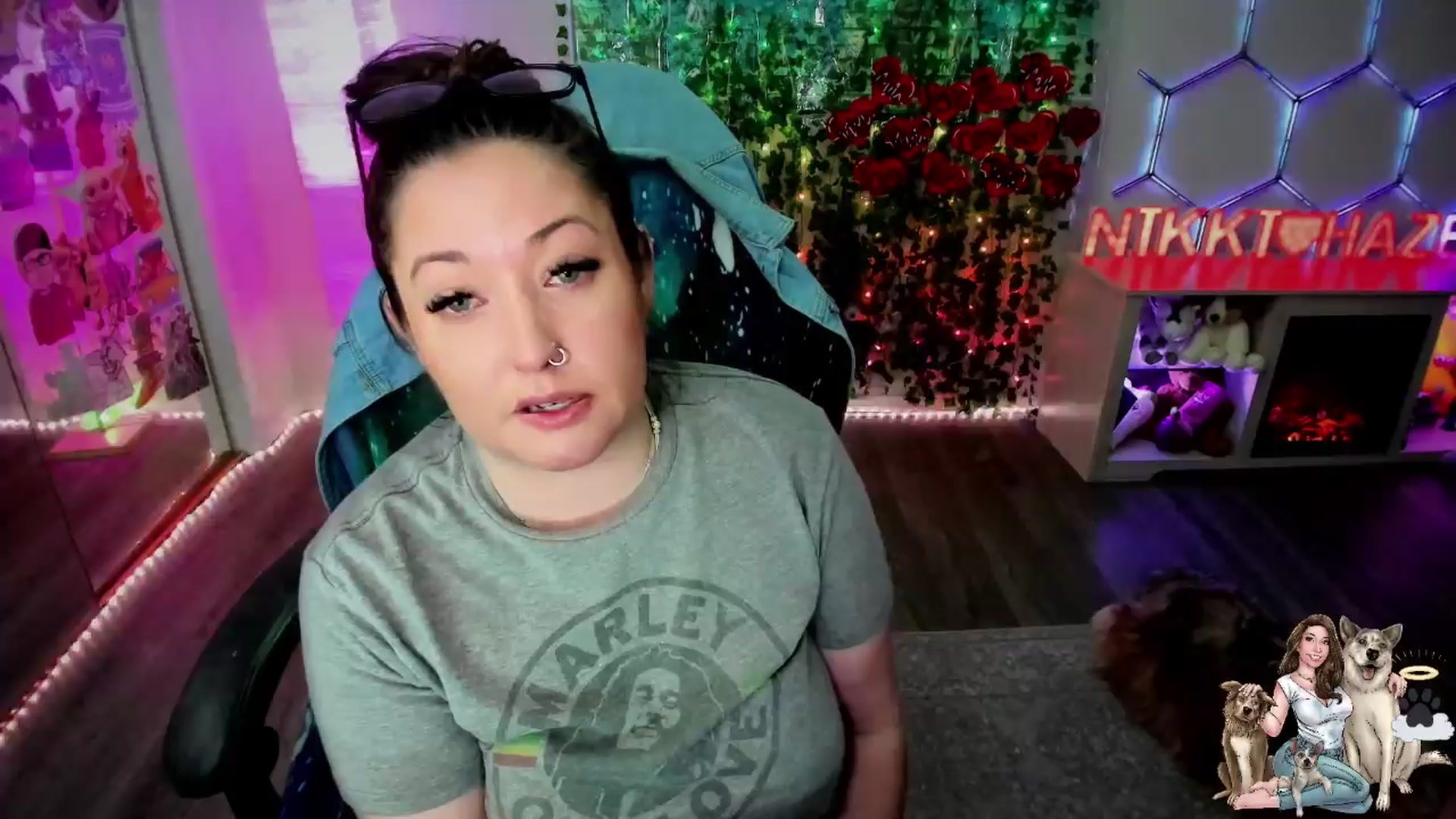Gallery image thumbnail from Toxic_Haze's myfreecams stream on, 03/26/2024, 13:24 image 6 of 20