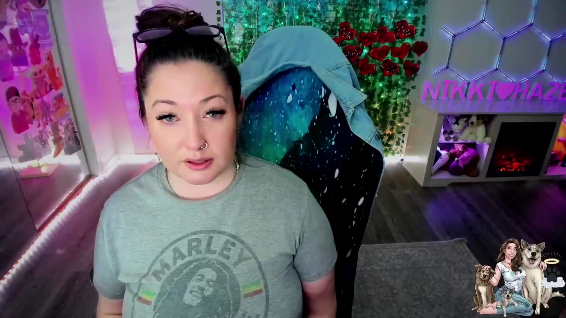 Gallery image thumbnail from Toxic_Haze's myfreecams stream on, 03/26/2024, 13:24 image 2 of 20