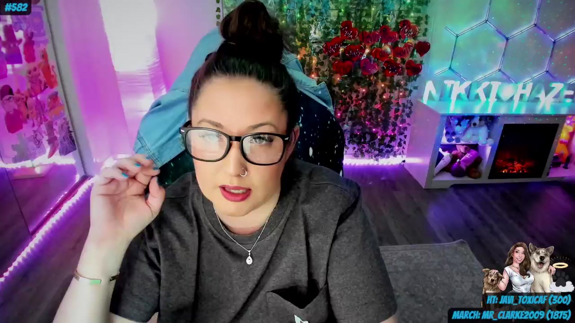 Gallery image thumbnail from Toxic_Haze's myfreecams stream on, 03/27/2024, 07:47 image 9 of 20