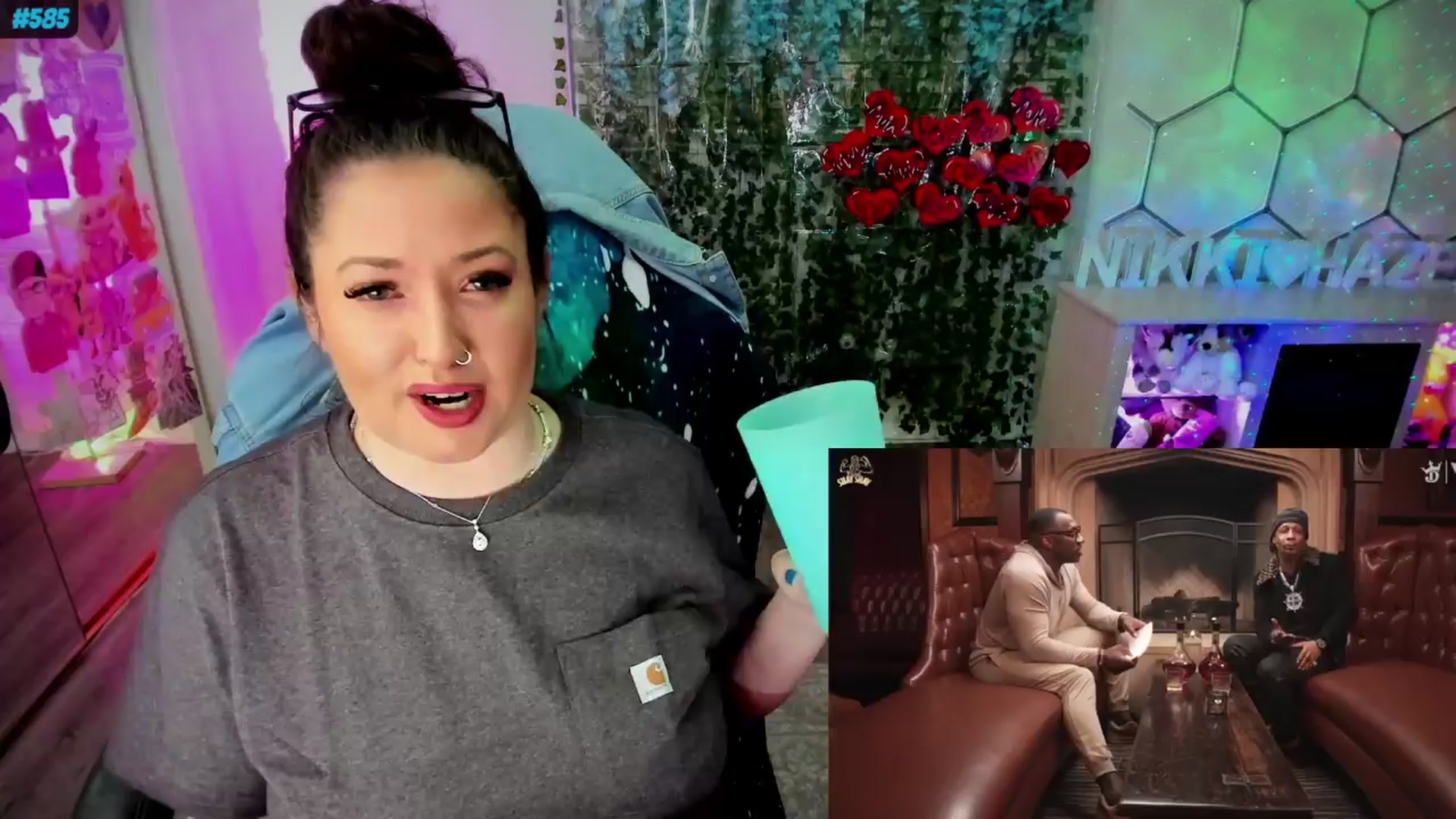 Gallery image thumbnail from Toxic_Haze's myfreecams stream on, 03/27/2024, 12:35 image 16 of 20
