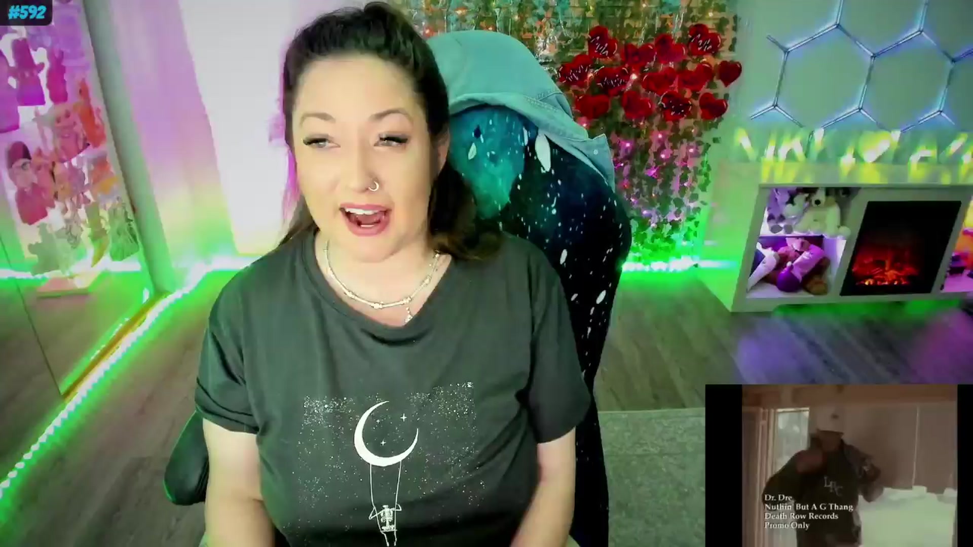 Gallery image thumbnail from Toxic_Haze's myfreecams stream on, 03/28/2024, 10:04 image 9 of 20