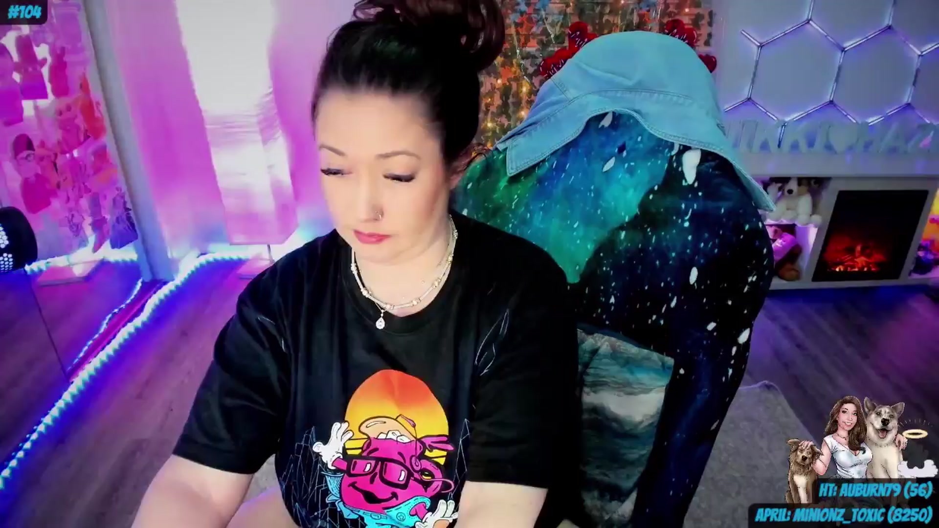Gallery image thumbnail from Toxic_Haze's myfreecams stream on, 04/02/2024, 11:02 image 15 of 20