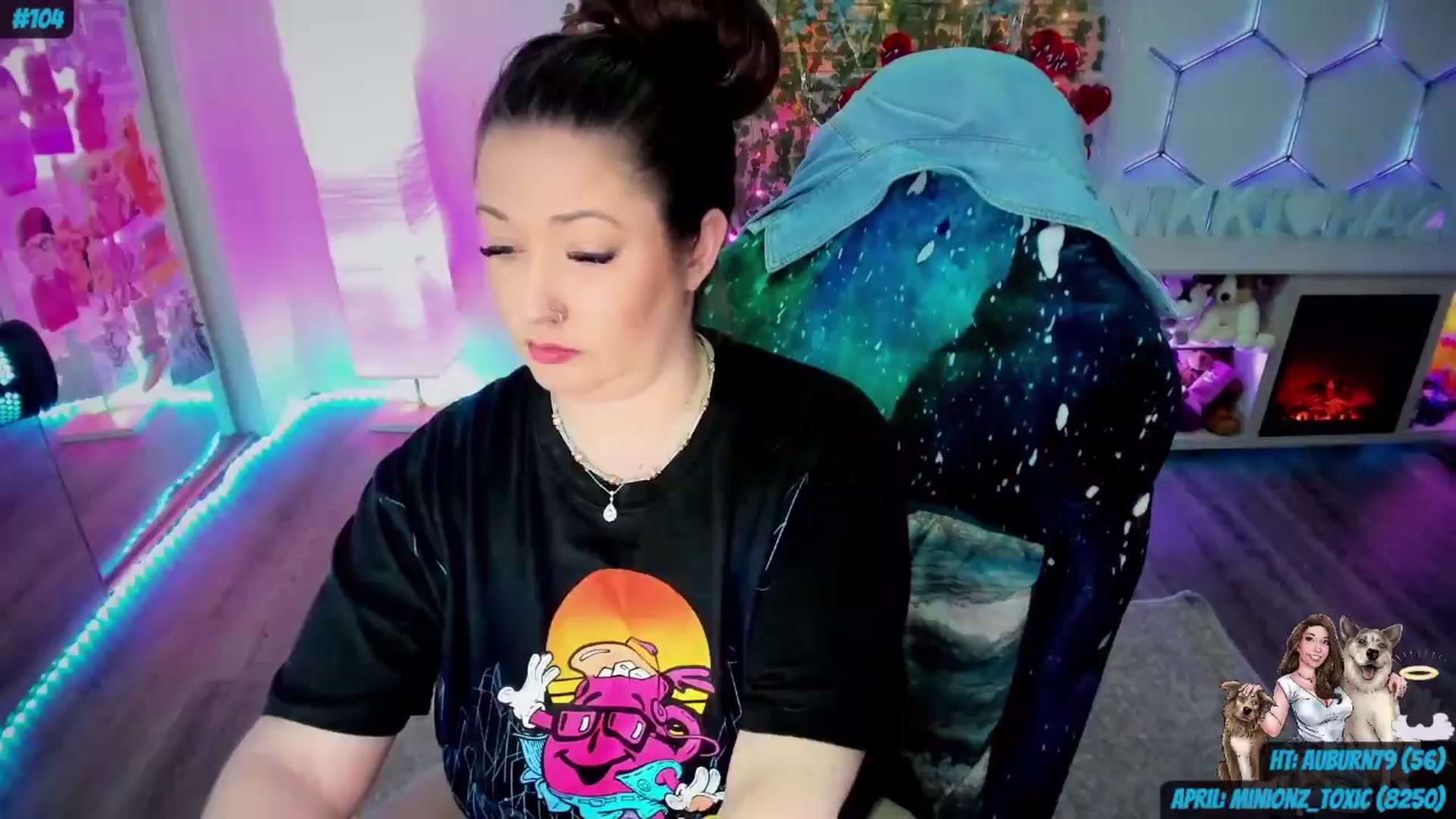 Gallery image thumbnail from Toxic_Haze's myfreecams stream on, 04/02/2024, 11:02 image 16 of 20