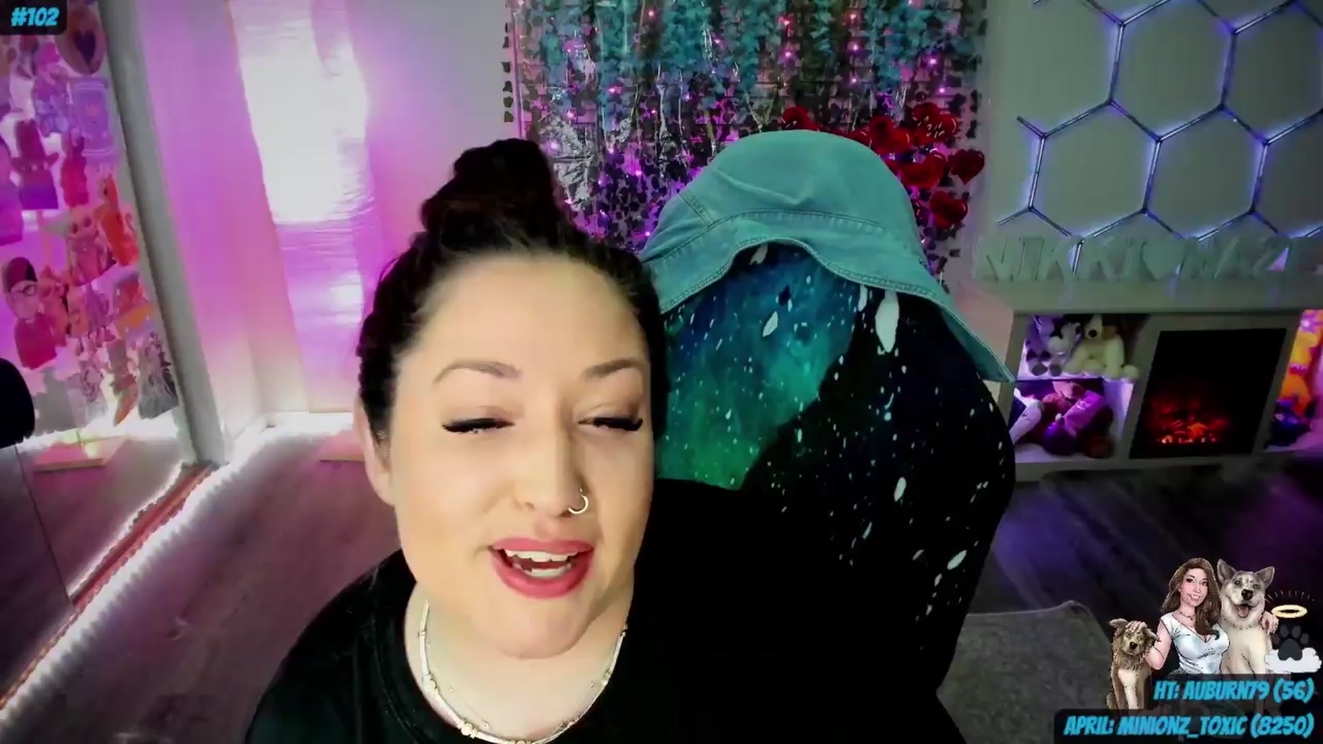 Gallery image thumbnail from Toxic_Haze's myfreecams stream on, 04/02/2024, 11:02 image 9 of 20
