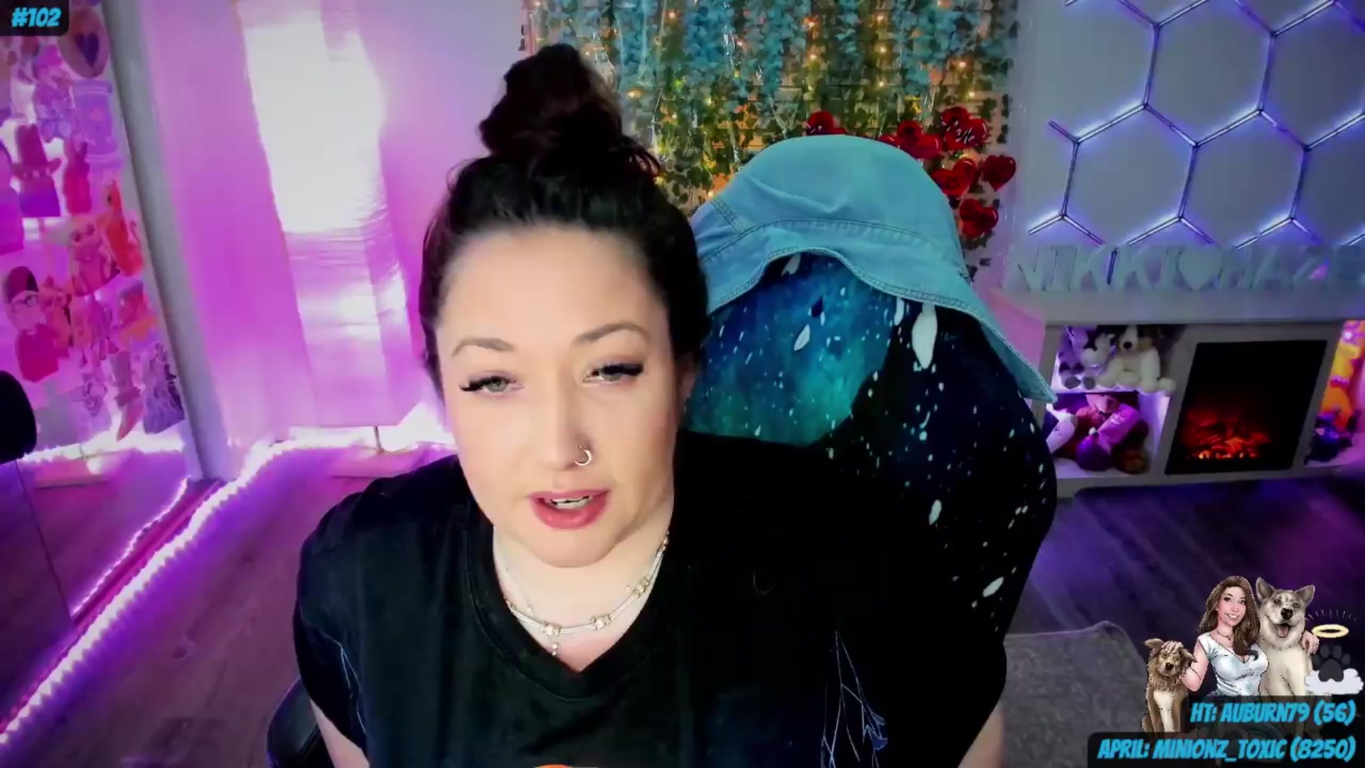 Gallery image thumbnail from Toxic_Haze's myfreecams stream on, 04/02/2024, 11:02 image 8 of 20