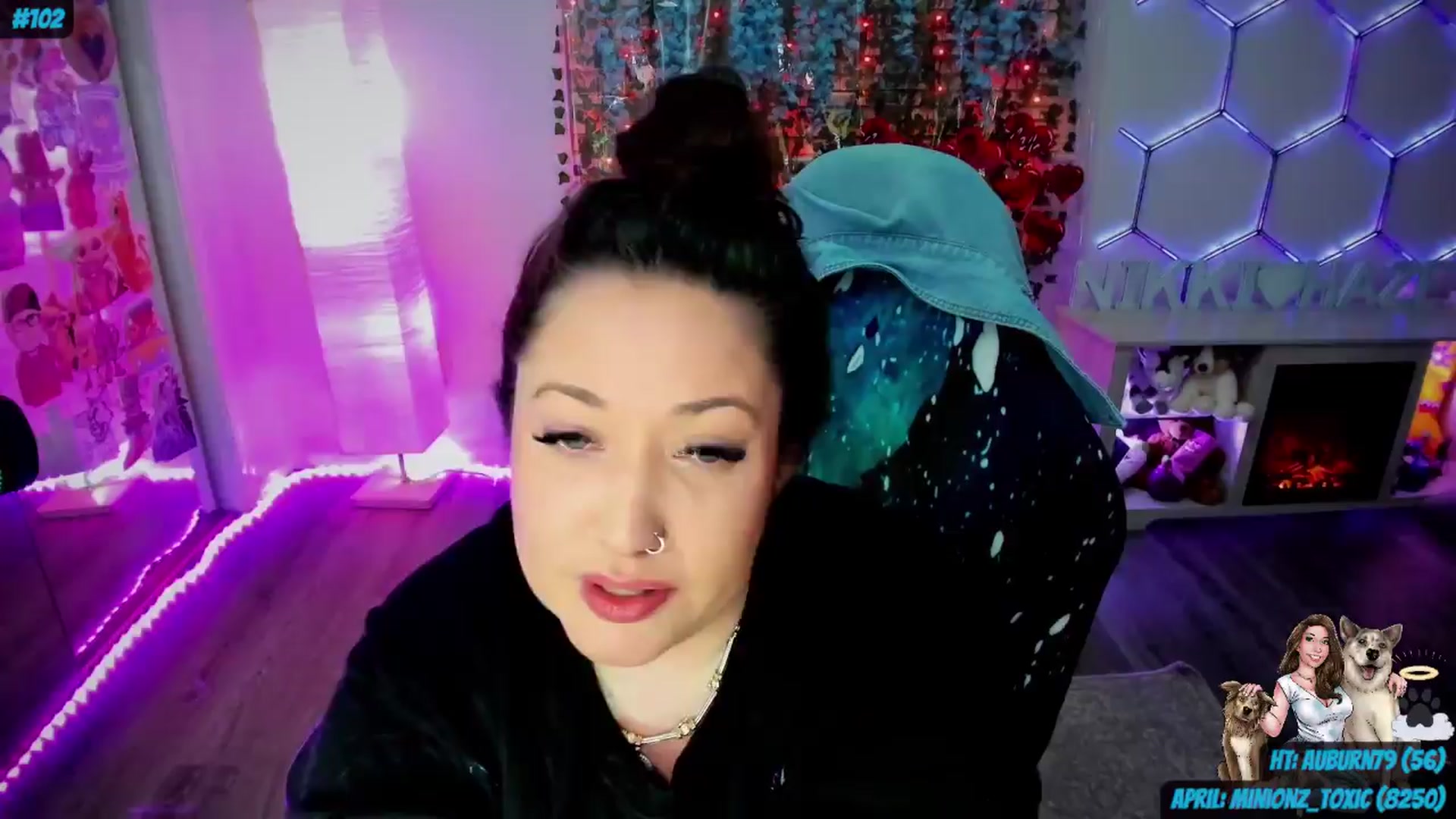 Gallery image thumbnail from Toxic_Haze's myfreecams stream on, 04/02/2024, 11:02 image 7 of 20