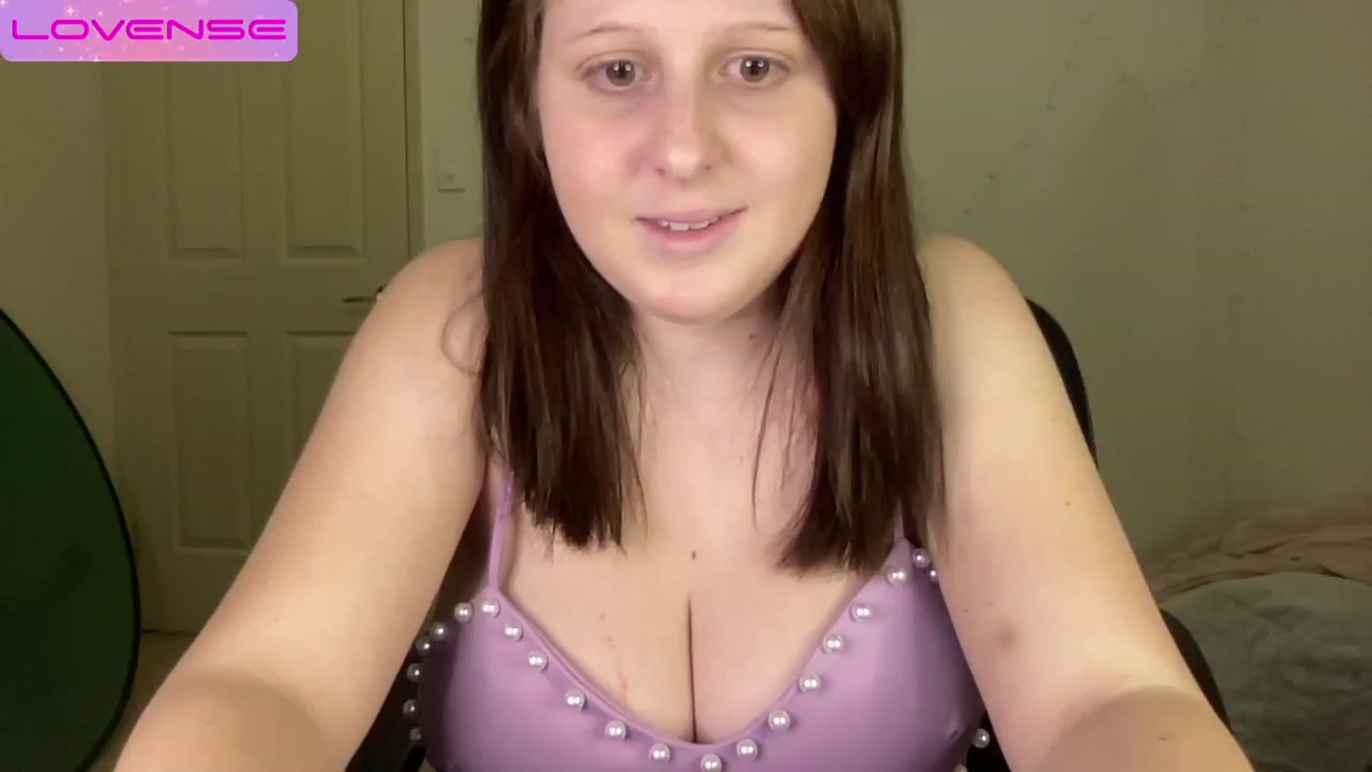 Gallery image thumbnail from Tr4shyk1tten's myfreecams stream on, 05/03/2023, 09:46 image 20 of 20