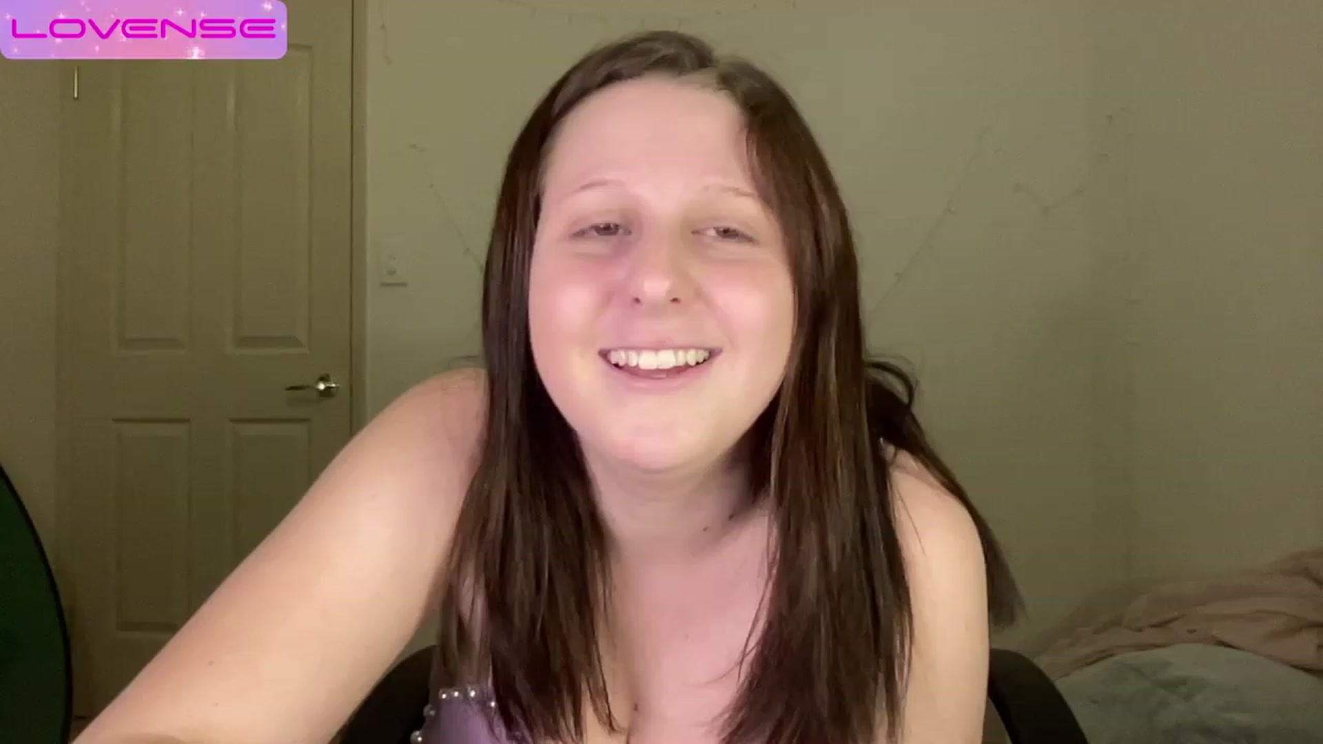 Gallery image thumbnail from Tr4shyk1tten's myfreecams stream on, 05/03/2023, 09:46 image 1 of 20