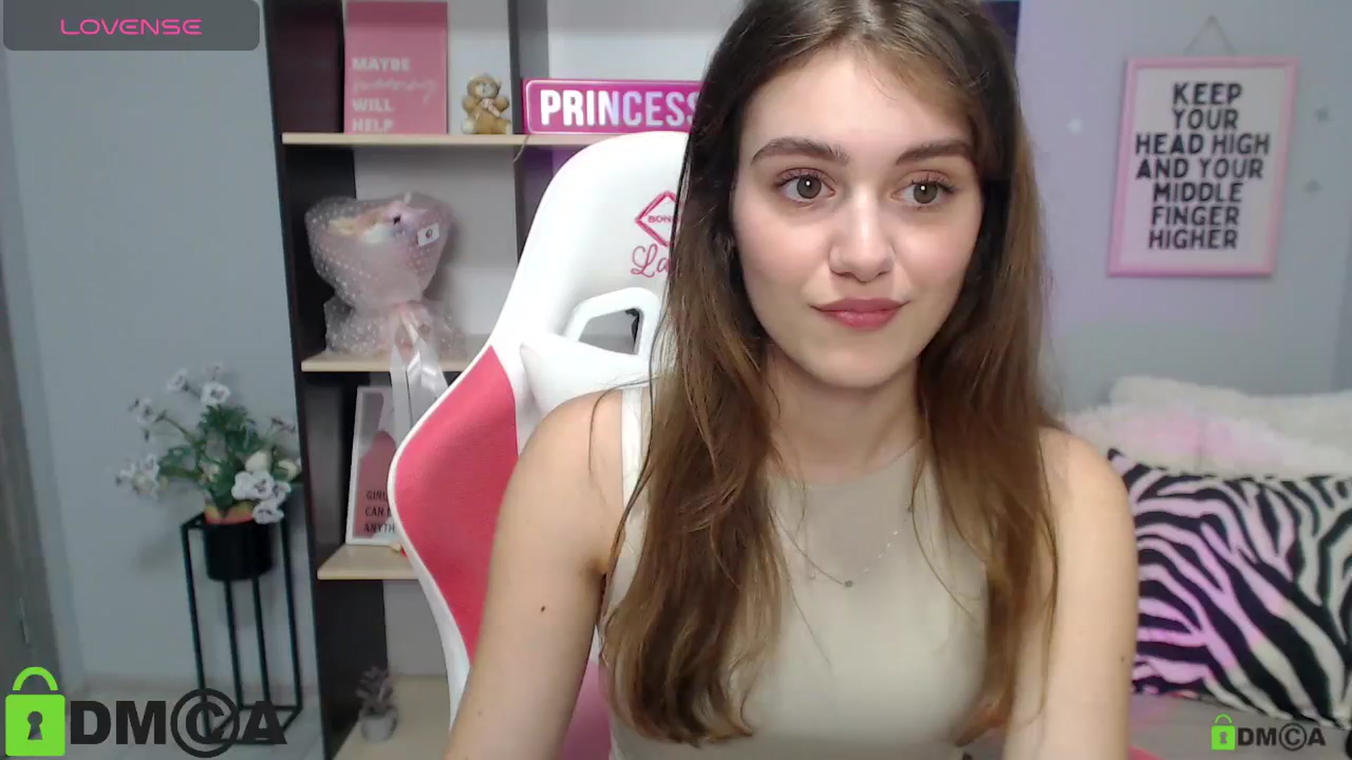 Gallery image thumbnail from TracySpark's myfreecams stream on, 07/20/2025, 09:15 image 10 of 20