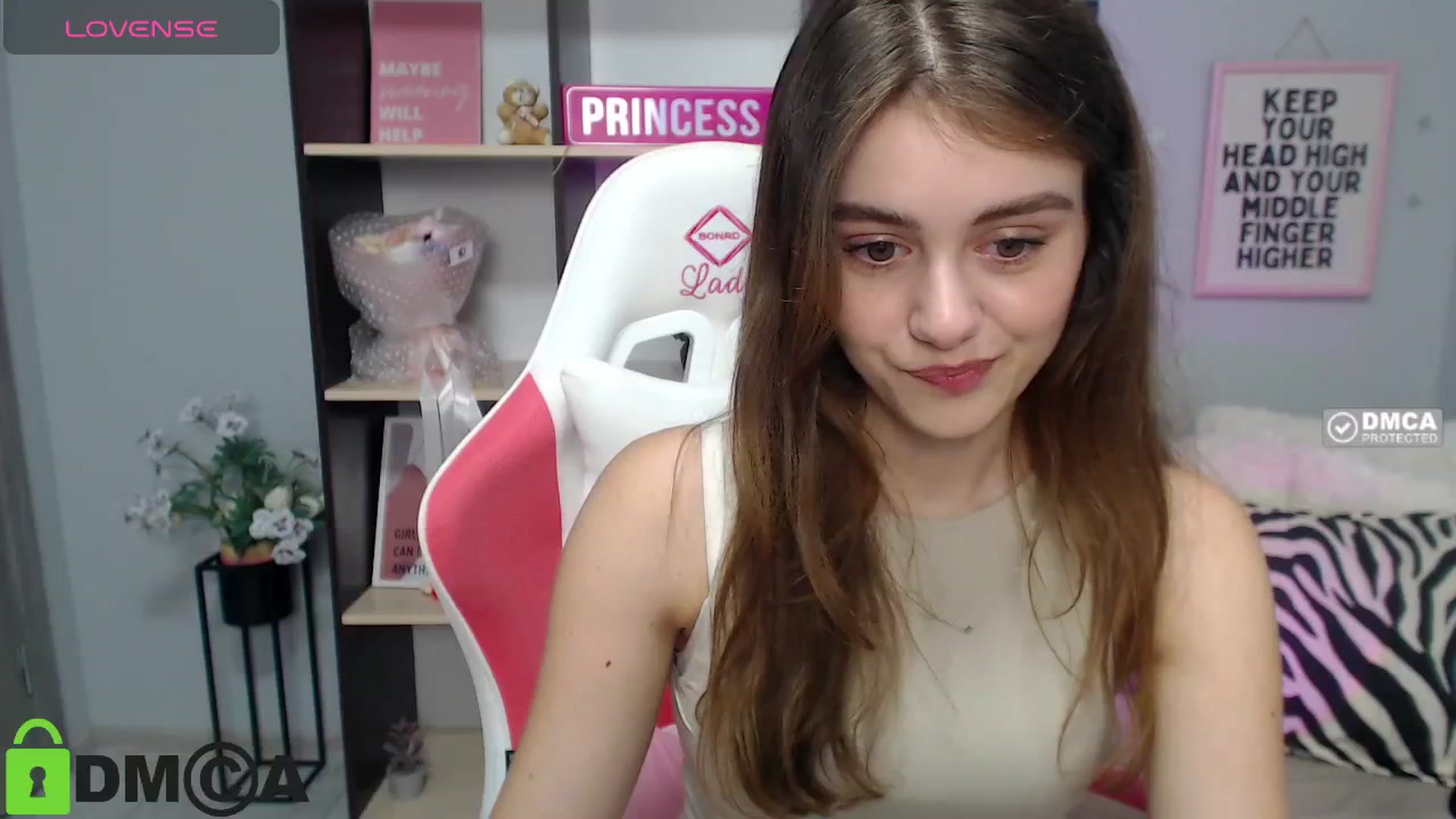 Gallery image thumbnail from TracySpark's myfreecams stream on, 07/20/2025, 09:15 image 16 of 20