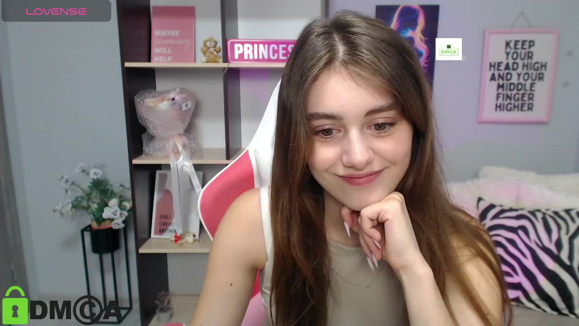 Gallery image thumbnail from TracySpark's myfreecams stream on, 07/20/2025, 10:15 image 14 of 20