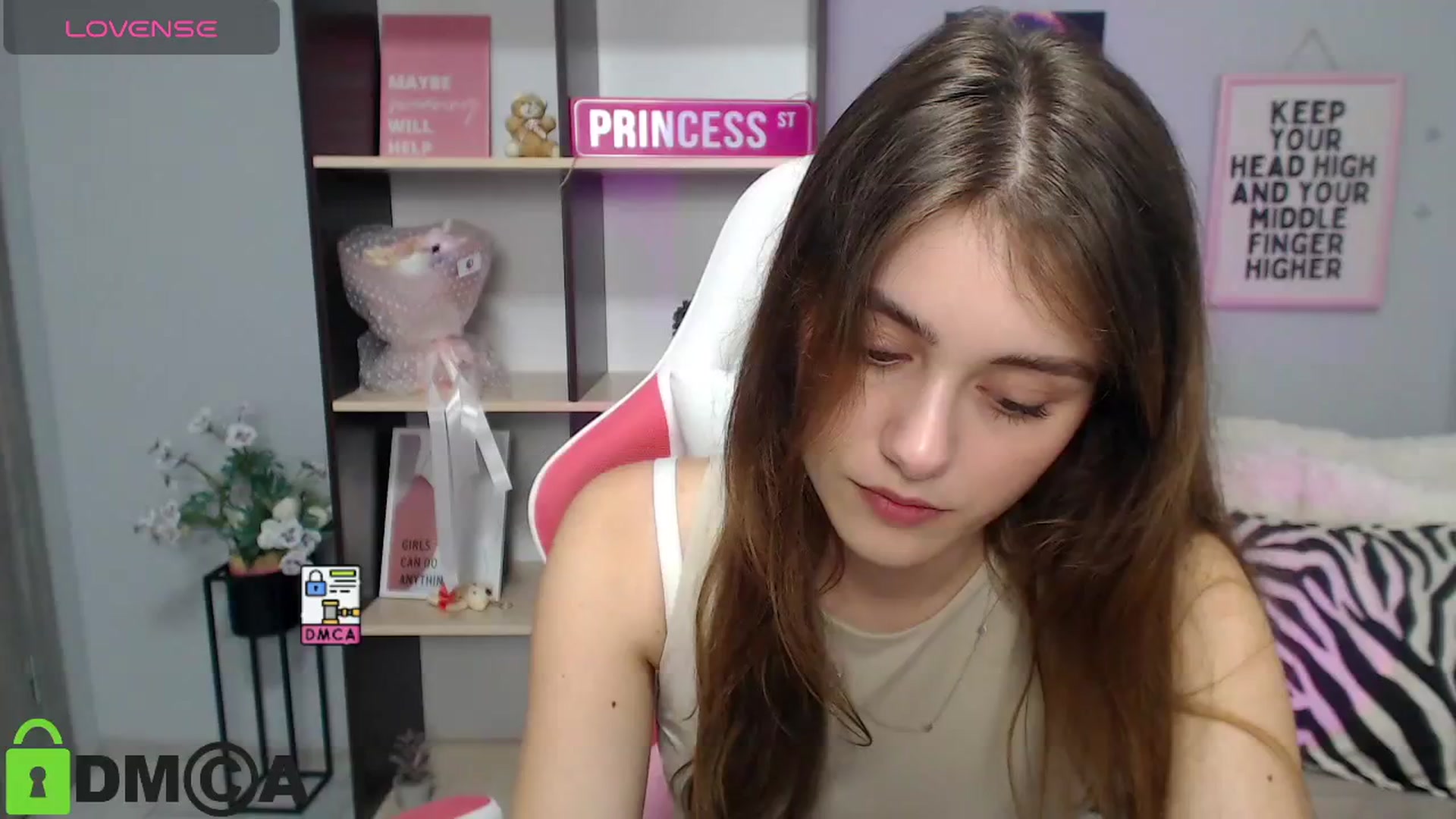 Gallery image thumbnail from TracySpark's myfreecams stream on, 07/20/2025, 10:15 image 8 of 20