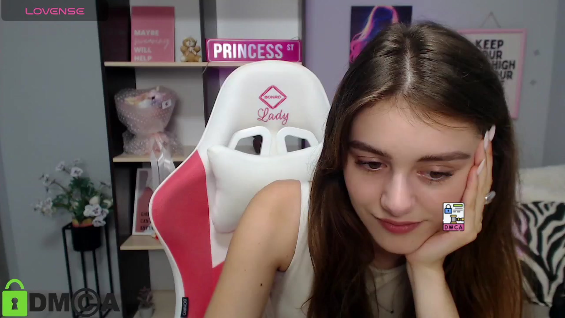 Gallery image thumbnail from TracySpark's myfreecams stream on, 07/20/2025, 11:15 image 7 of 20