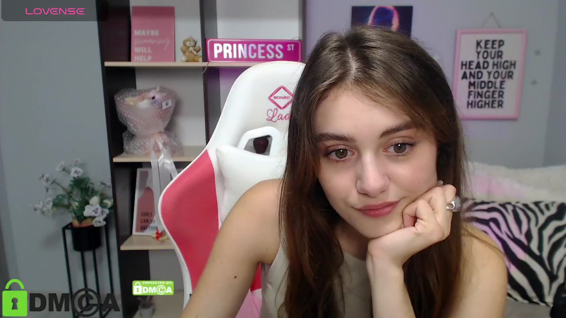 Gallery image thumbnail from TracySpark's myfreecams stream on, 07/20/2025, 11:15 image 5 of 20
