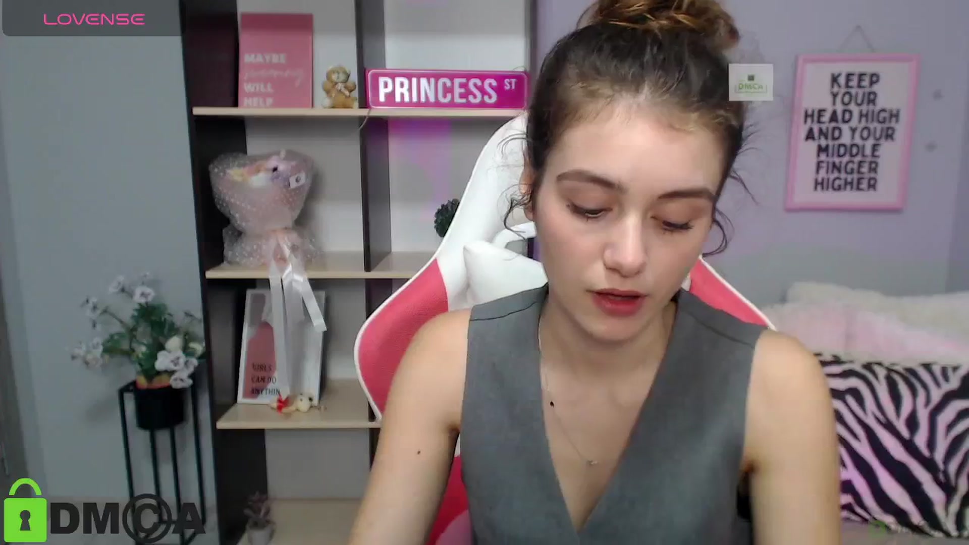 Gallery image thumbnail from TracySpark's myfreecams stream on, 07/21/2025, 07:53 image 14 of 20
