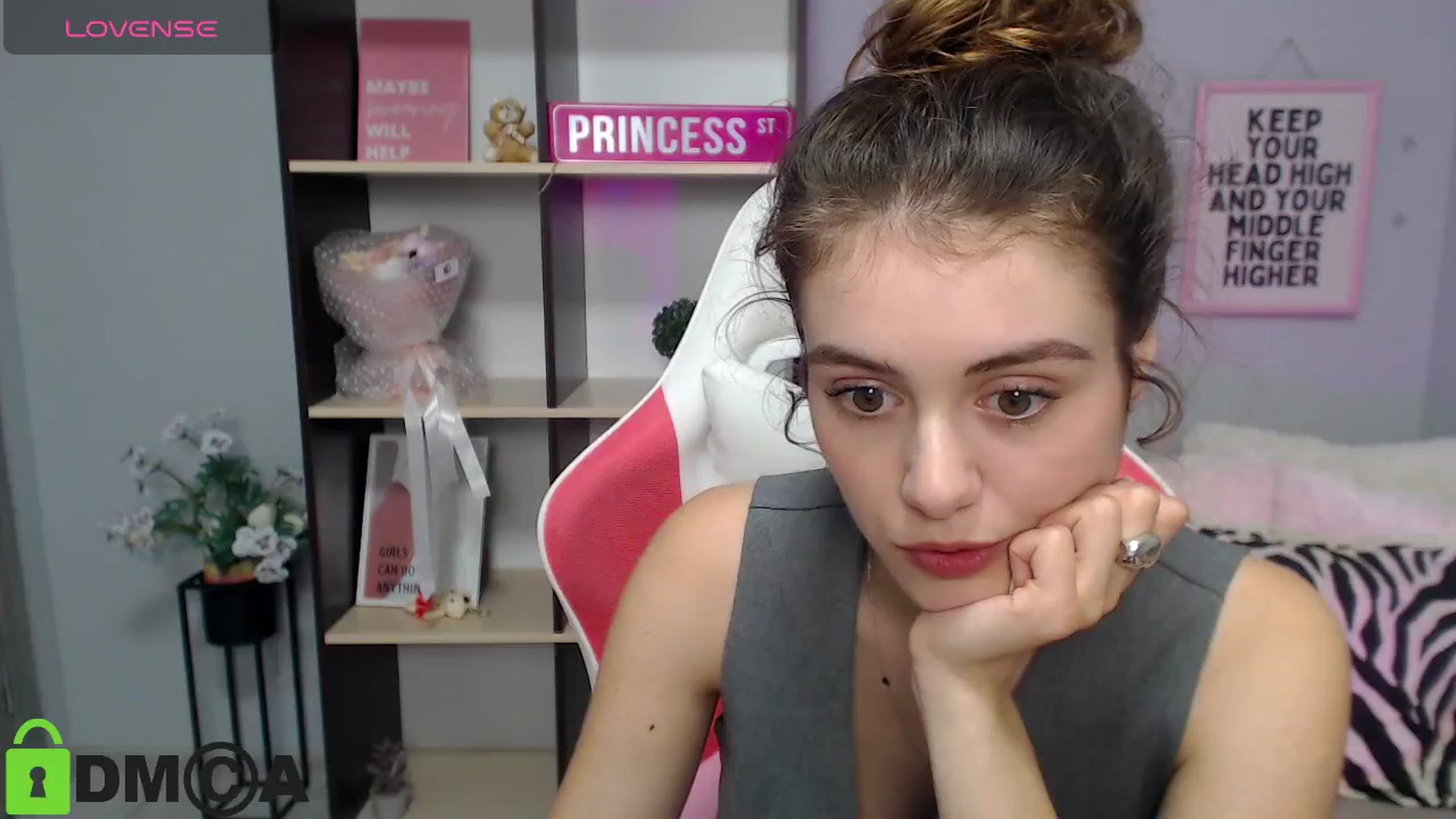 Gallery image thumbnail from TracySpark's myfreecams stream on, 07/21/2025, 07:53 image 13 of 20