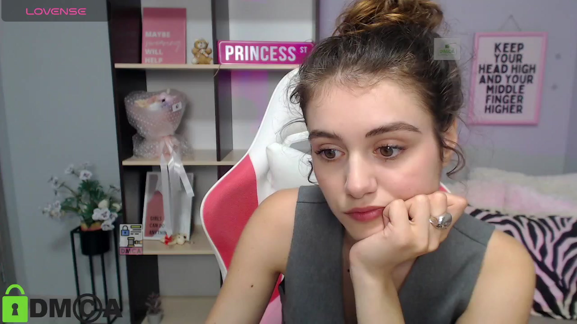 Gallery image thumbnail from TracySpark's myfreecams stream on, 07/21/2025, 07:53 image 15 of 20