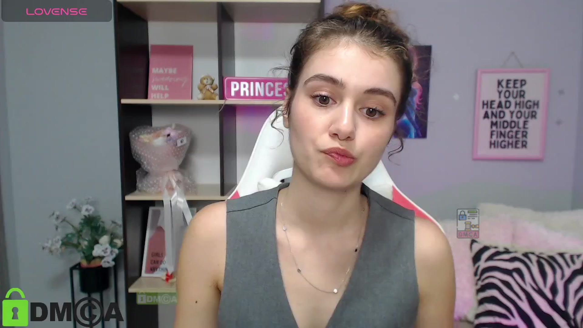 Gallery image thumbnail from TracySpark's myfreecams stream on, 07/21/2025, 08:09 image 14 of 20